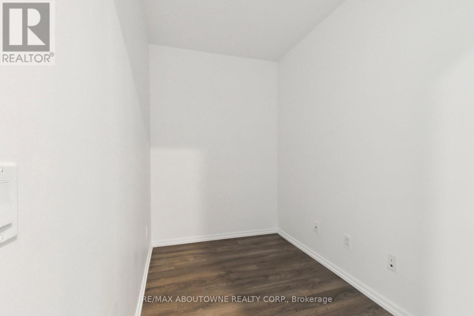 3811 - 197 Yonge Street, Toronto, Ontario  M5B 0C1 - Photo 36 - C12154242