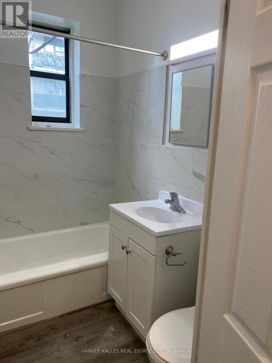 104 - 1582 Bathurst Street, Toronto, Ontario  M5P 3H3 - Photo 3 - C12154302
