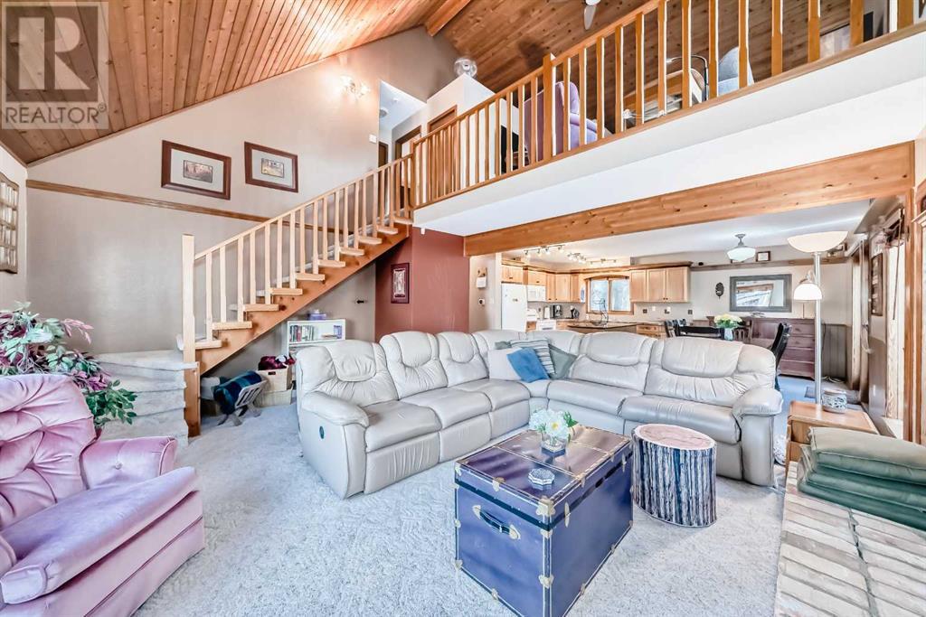 11 Hummingbird Lane, Half Moon Bay, Alberta  T4S 1S1 - Photo 6 - A2211888
