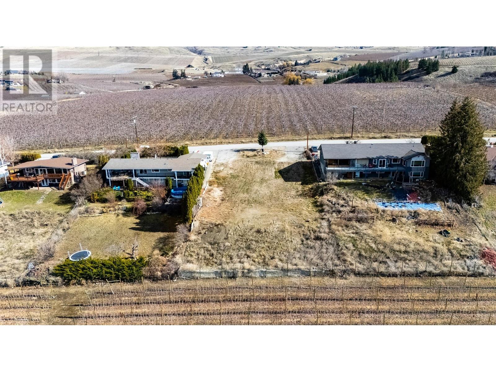 Property at 424 Gibson Road image 5