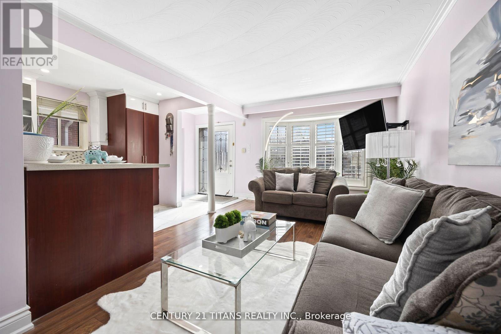 111 Dolly Varden Boulevard, Toronto, Ontario  M1H 2K7 - Photo 11 - E12154300