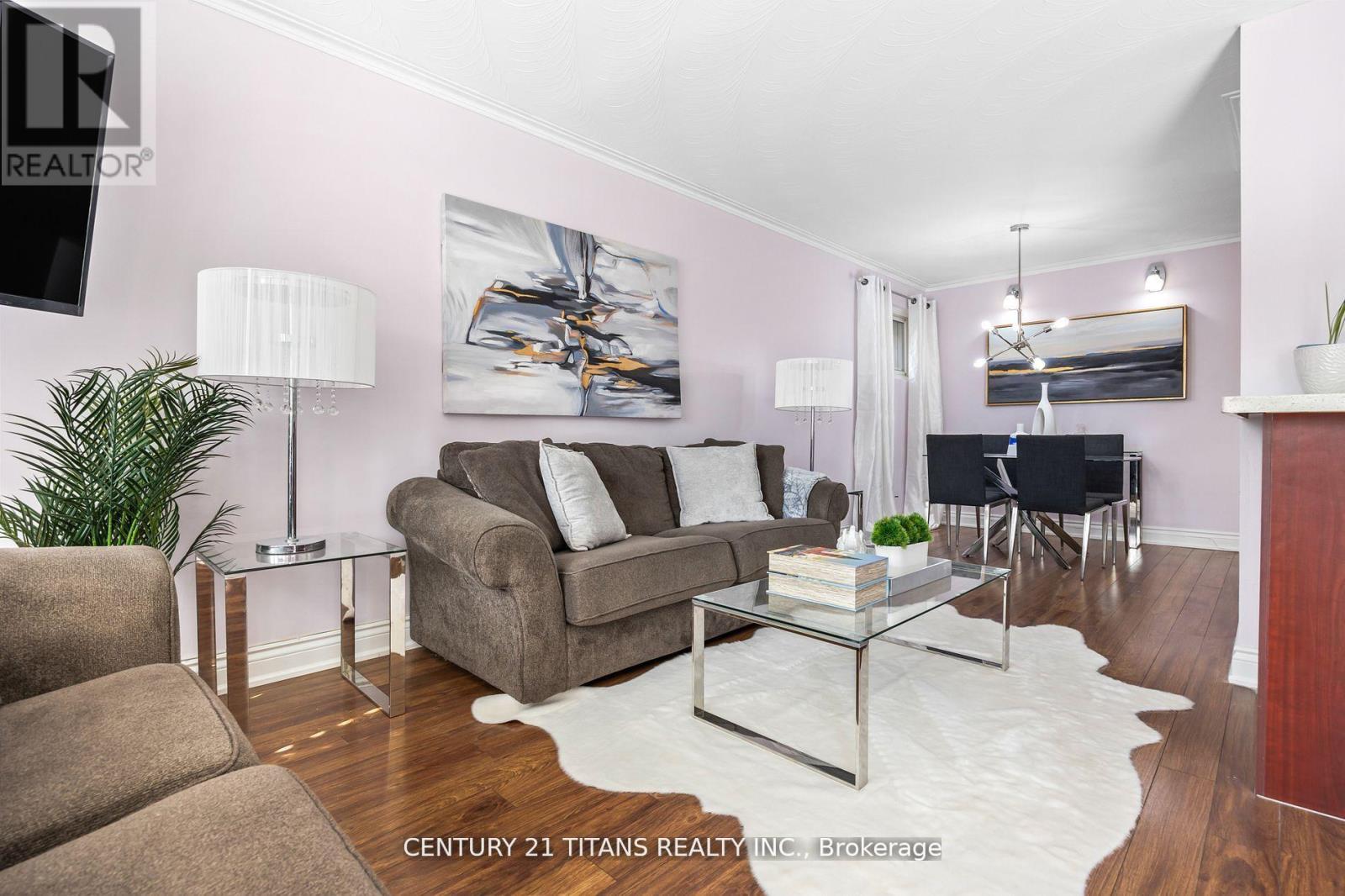 111 Dolly Varden Boulevard, Toronto, Ontario  M1H 2K7 - Photo 8 - E12154300