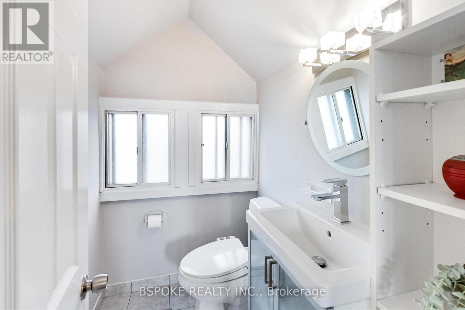 293 Withrow Avenue, Toronto (Blake-Jones), Ontario  M4J 1B6 - Photo 23 - E12154311