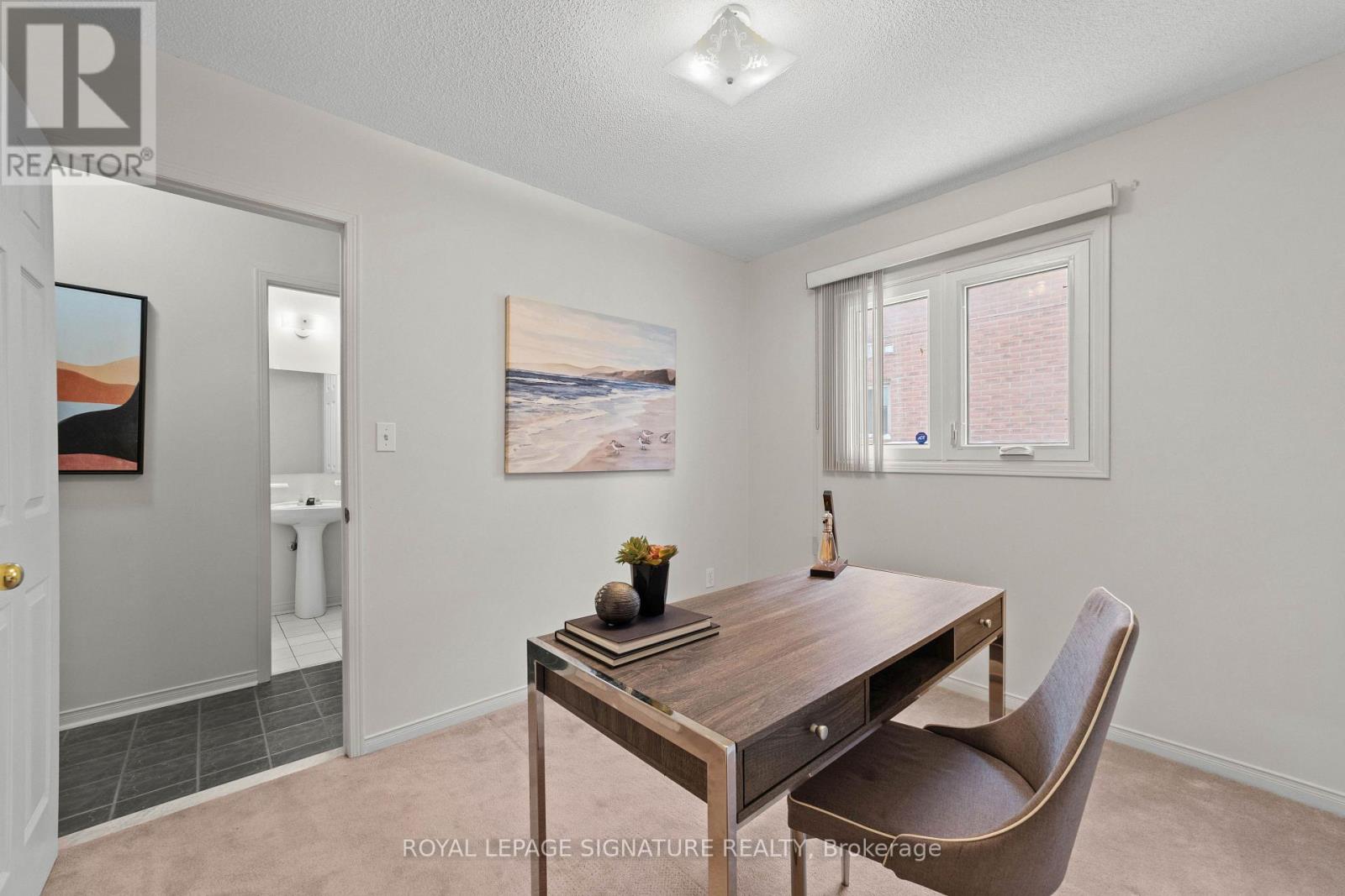 35 Valleywood Drive, Whitby, Ontario  L1R 2J6 - Photo 21 - E12154352