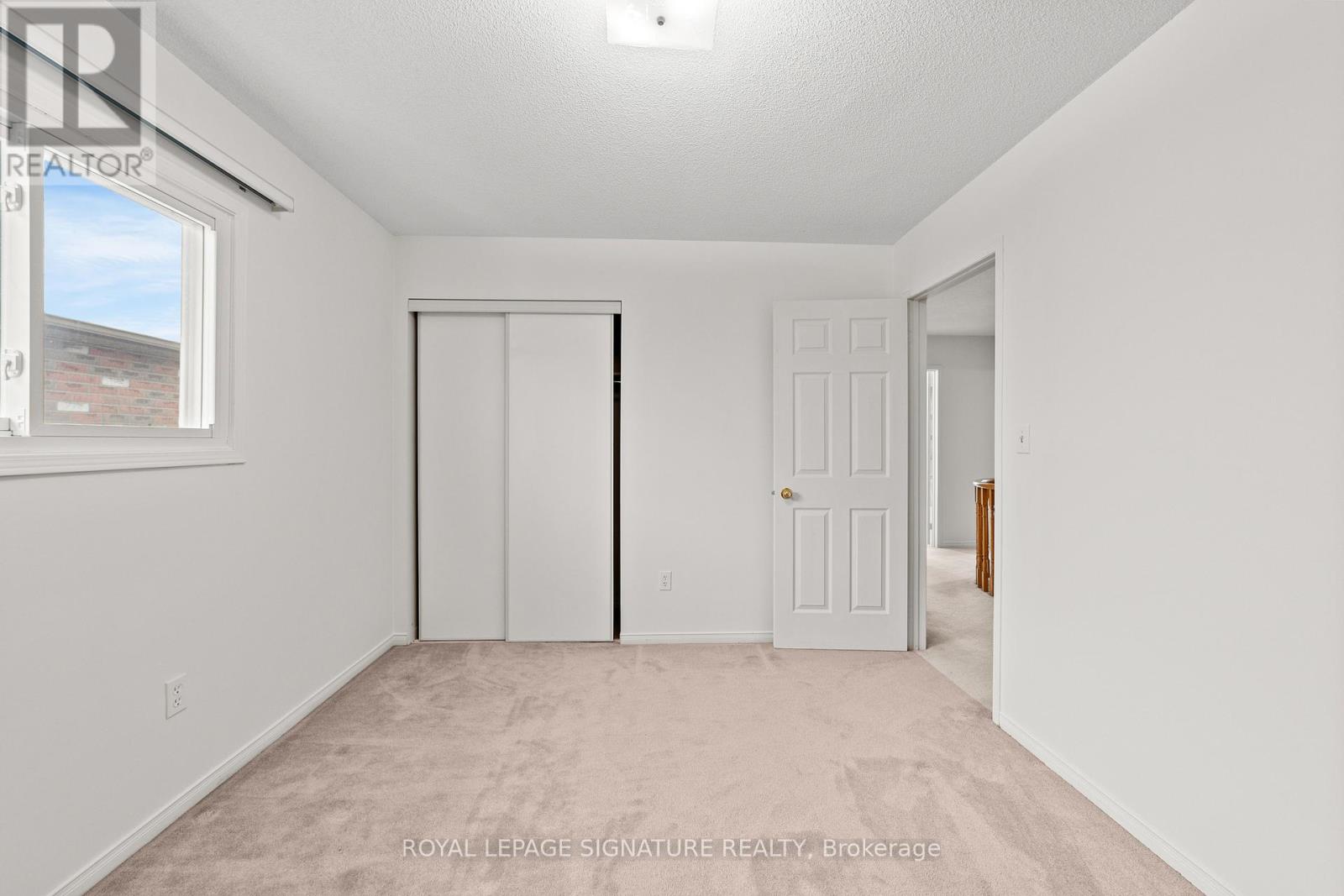 35 Valleywood Drive, Whitby, Ontario  L1R 2J6 - Photo 28 - E12154352