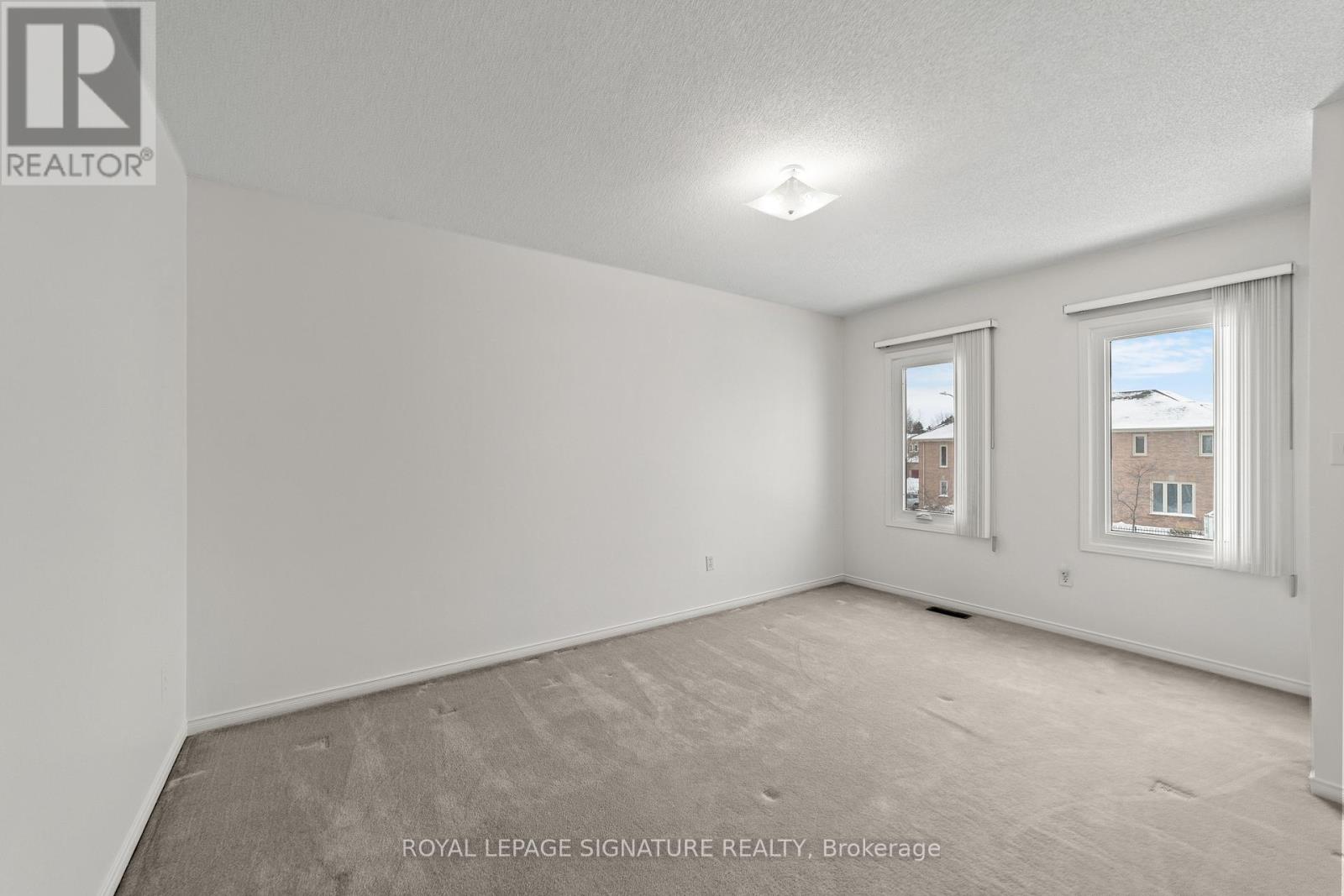 35 Valleywood Drive, Whitby, Ontario  L1R 2J6 - Photo 29 - E12154352