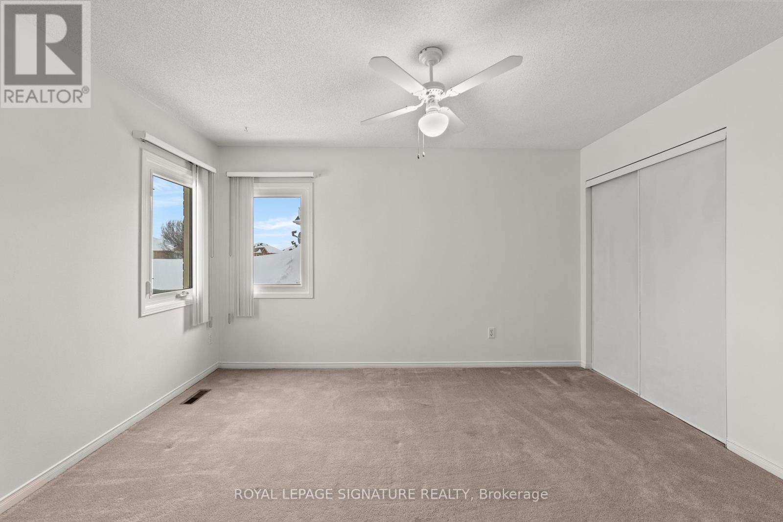 35 Valleywood Drive, Whitby, Ontario  L1R 2J6 - Photo 32 - E12154352