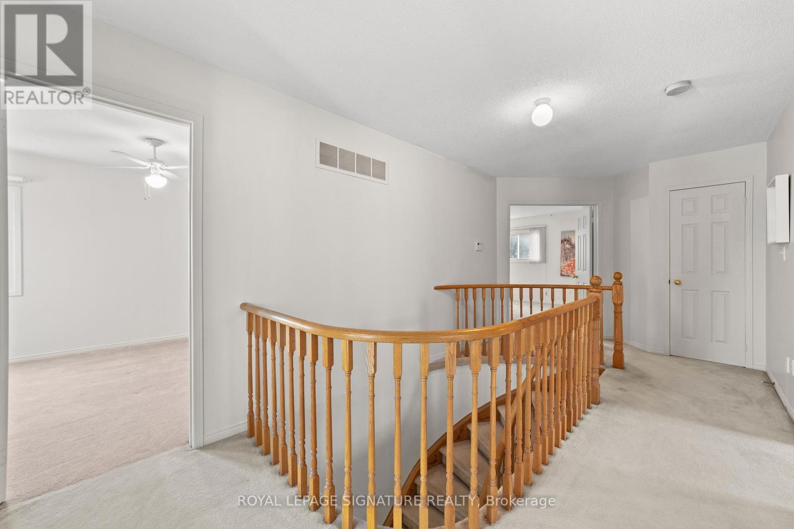 35 Valleywood Drive, Whitby, Ontario  L1R 2J6 - Photo 34 - E12154352