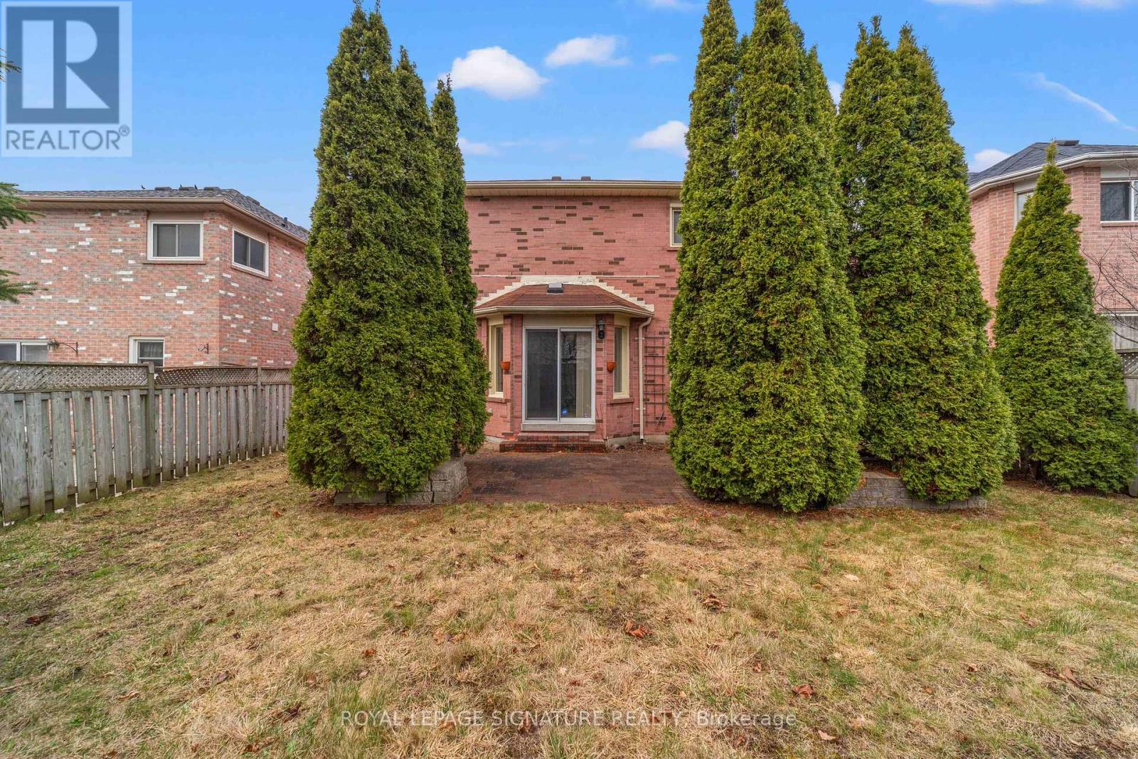 35 Valleywood Drive, Whitby, Ontario  L1R 2J6 - Photo 36 - E12154352