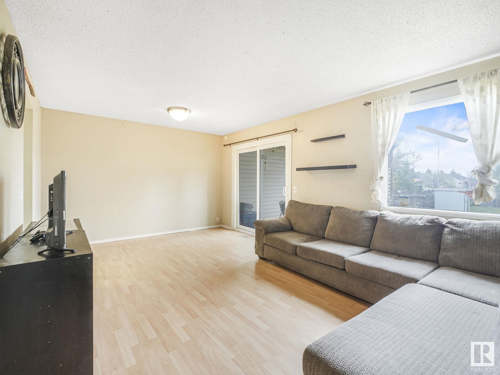 14107 30 St Nw, Edmonton, Alberta  T5Y 1M6 - Photo 9 - E4436916