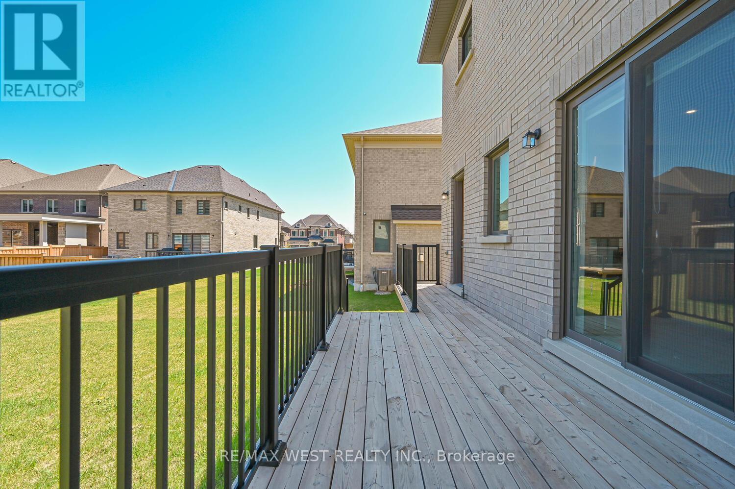 115 Ballantyne Drive, Vaughan, Ontario  L3L 0E8 - Photo 44 - N12154165