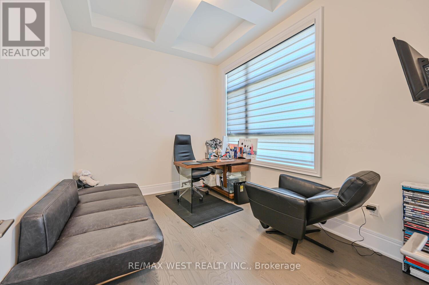 115 Ballantyne Drive, Vaughan, Ontario  L3L 0E8 - Photo 5 - N12154165