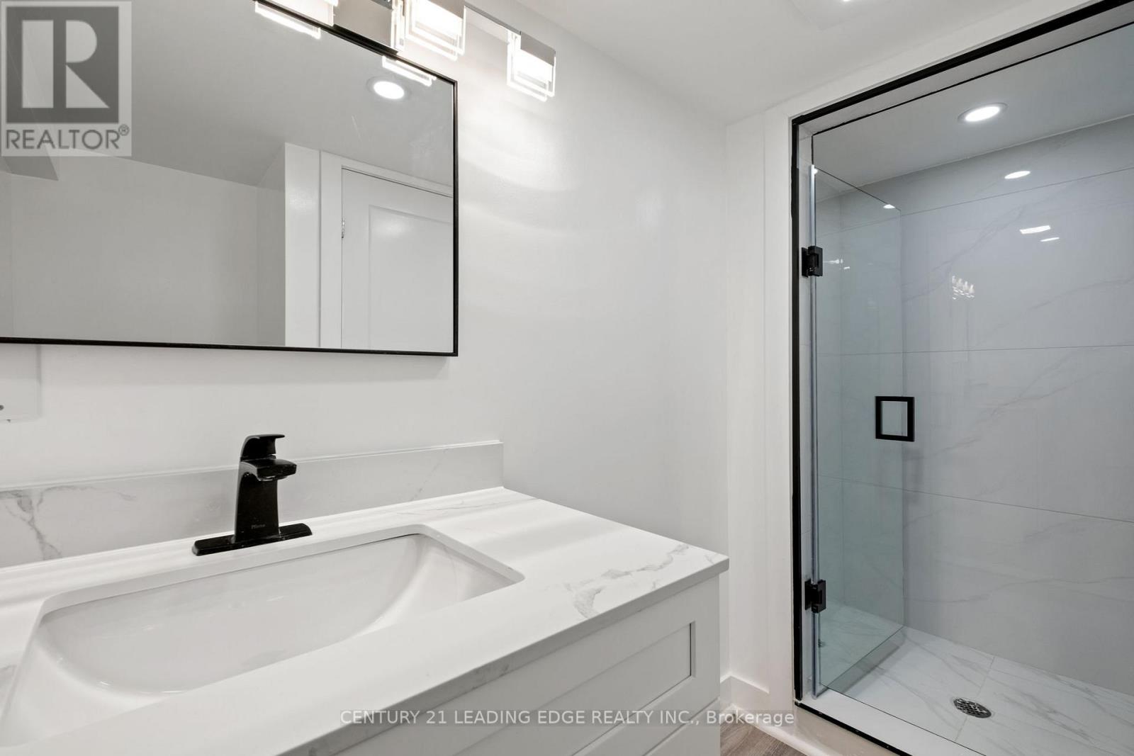 88 Bonny Meadows Drive, Aurora, Ontario  L4G 6M9 - Photo 22 - N12154183