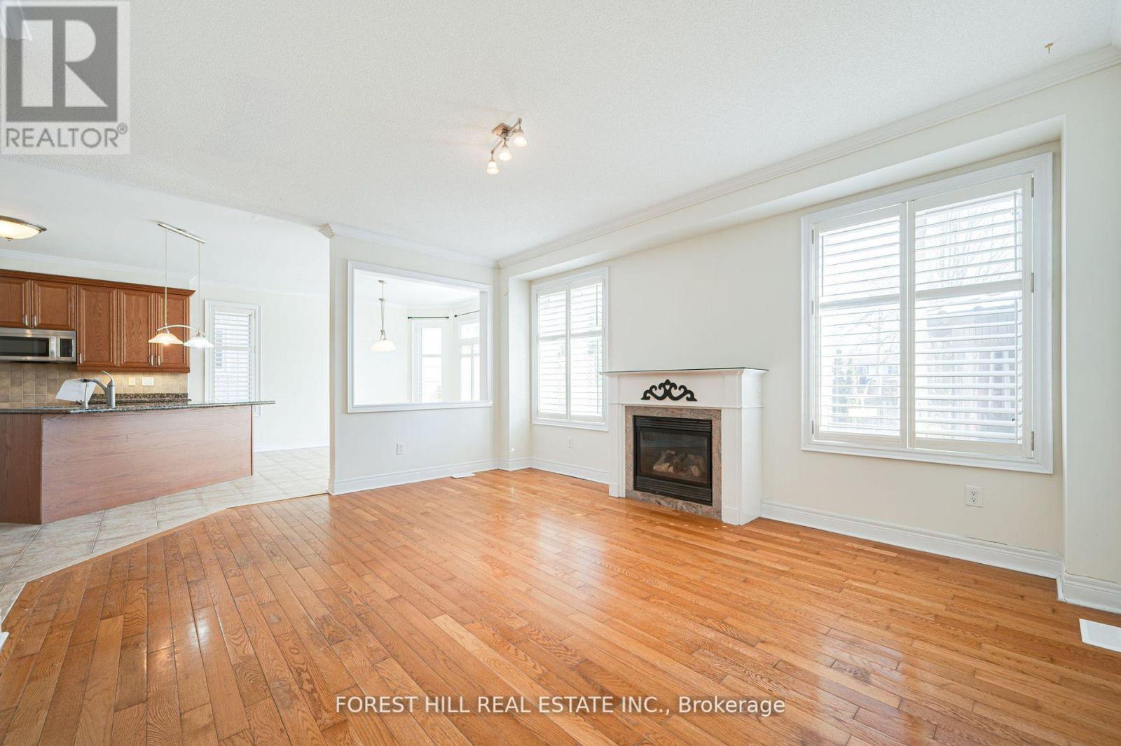 33 Collier Crescent, Essa, Ontario  L0M 1B5 - Photo 18 - N12154190