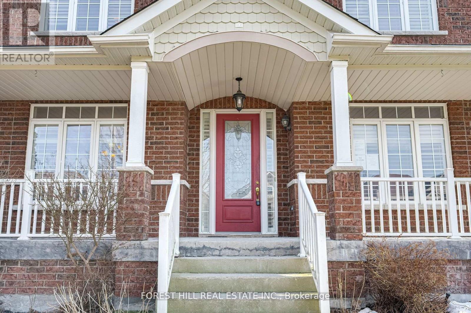 33 Collier Crescent, Essa, Ontario  L0M 1B5 - Photo 3 - N12154190