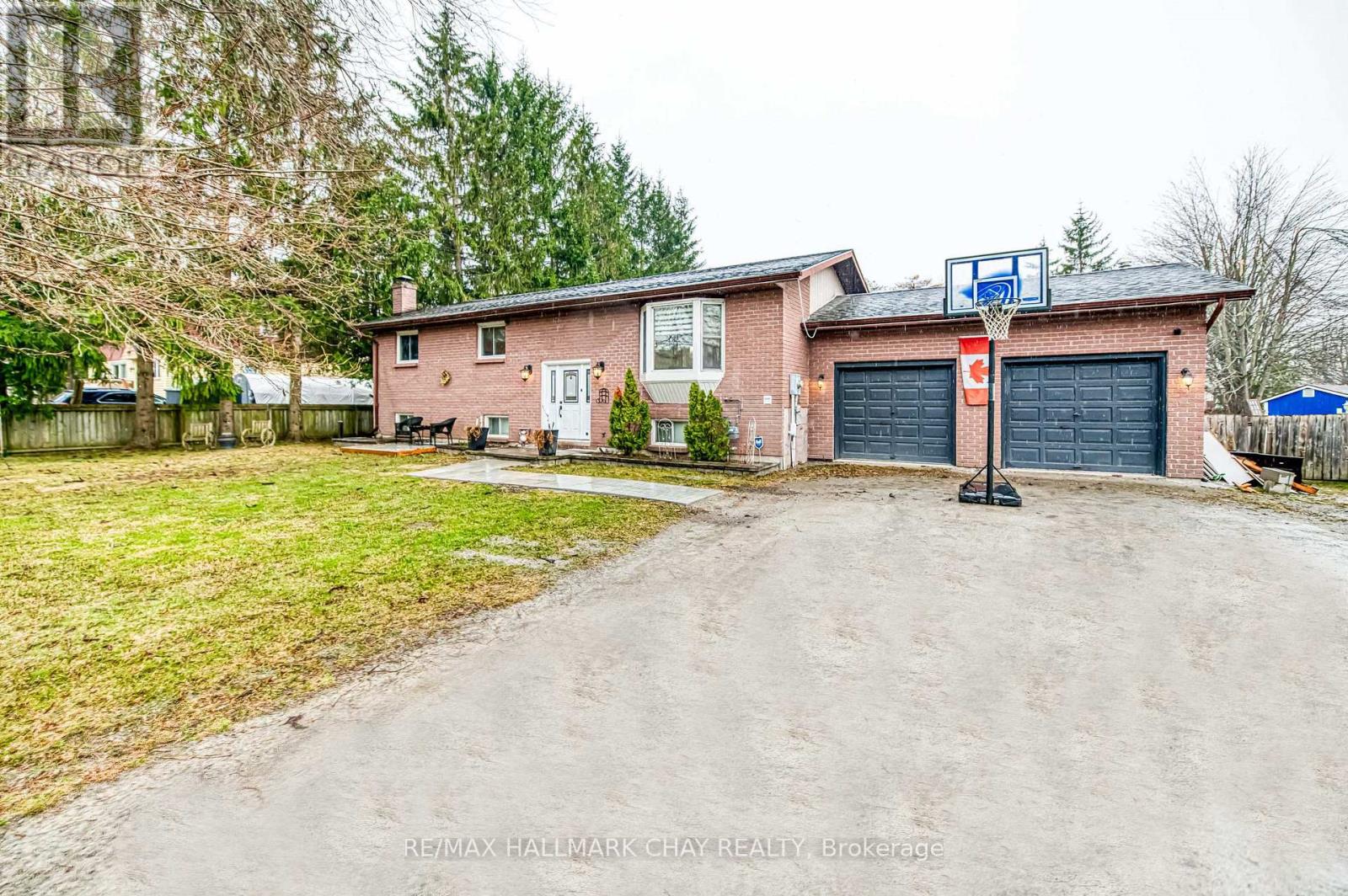 Property at 20 HOWARD AVENUE image 2