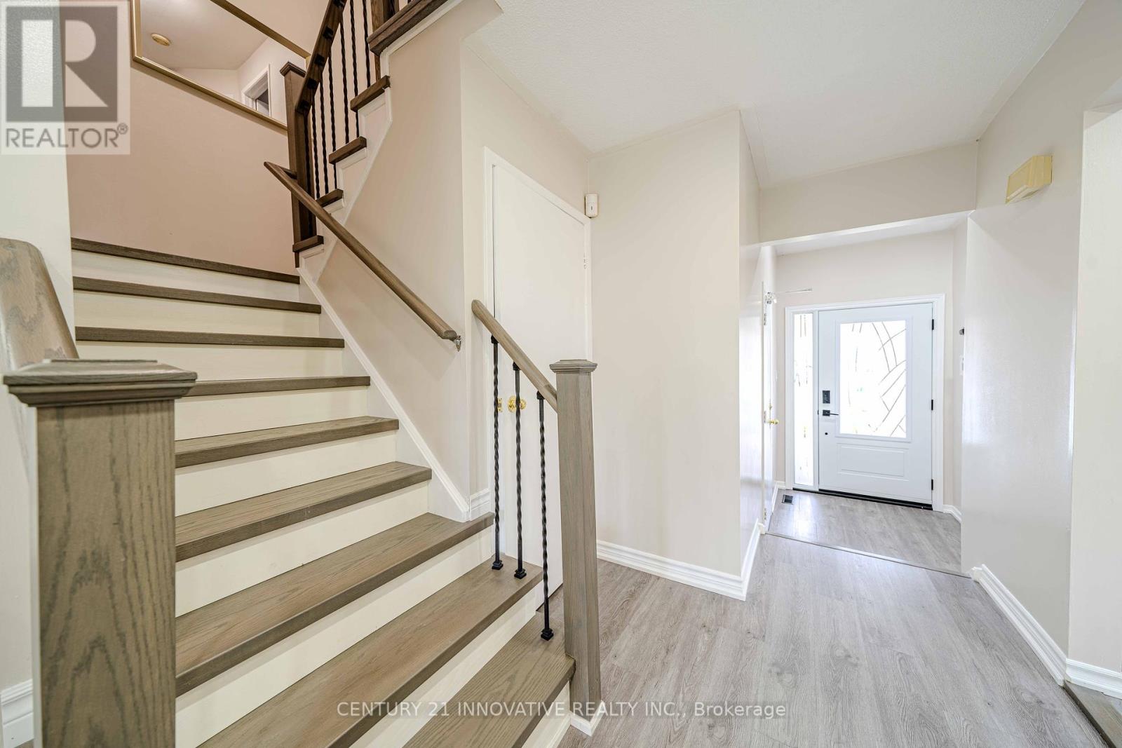 750 Edgewood Road, Pickering, Ontario  L1V 2Z8 - Photo 8 - E12144088