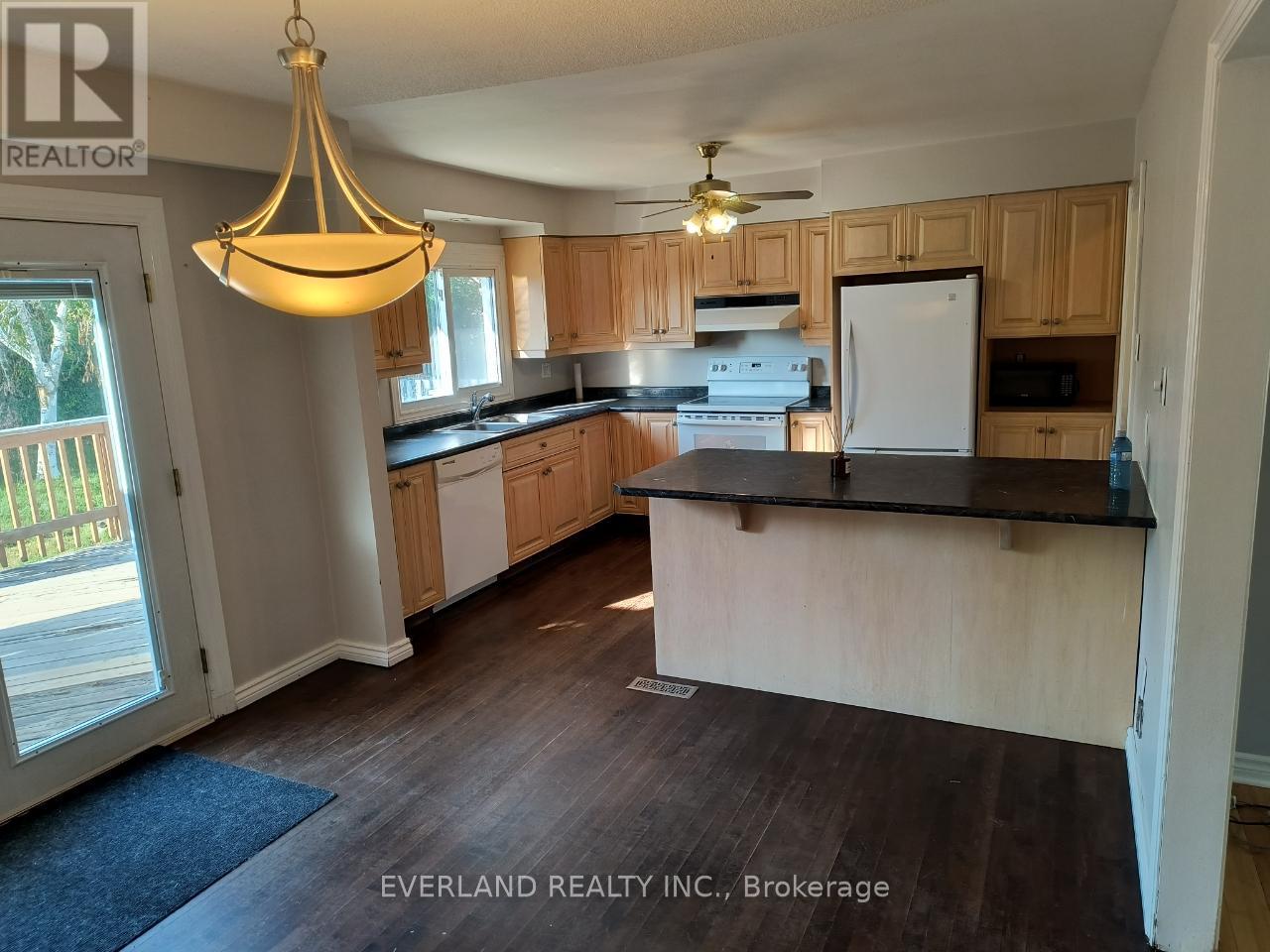 12 Eileen Drive, Barrie, Ontario  L4N 4L6 - Photo 4 - S12154115