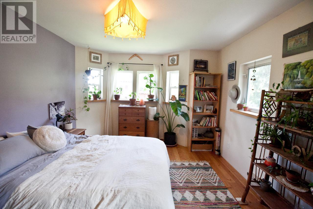 7904 Railway Avenue, Procter, British Columbia  V1L 0B7 - Photo 35 - 10330136