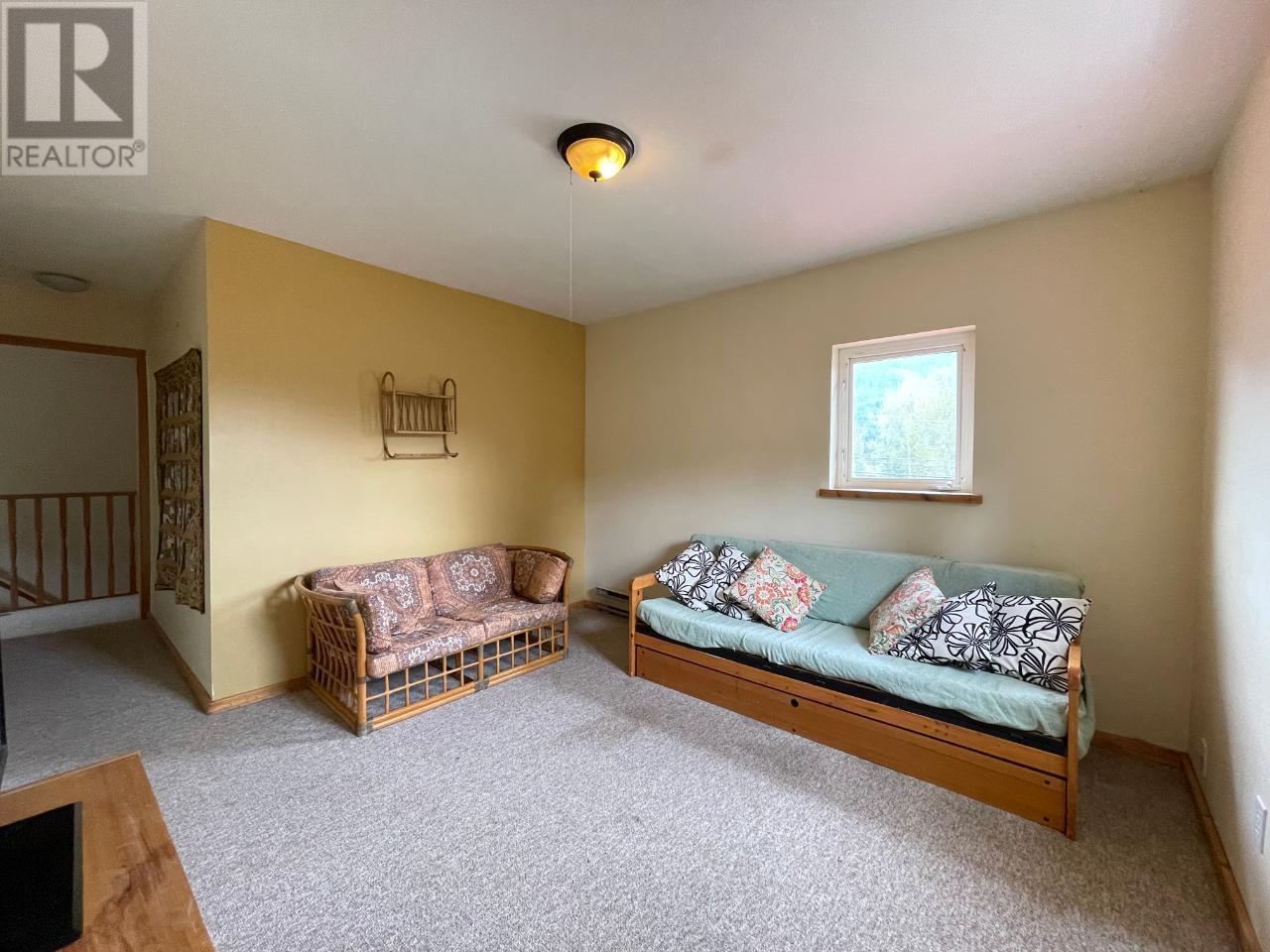 7904 Railway Avenue, Procter, British Columbia  V1L 0B7 - Photo 36 - 10330136