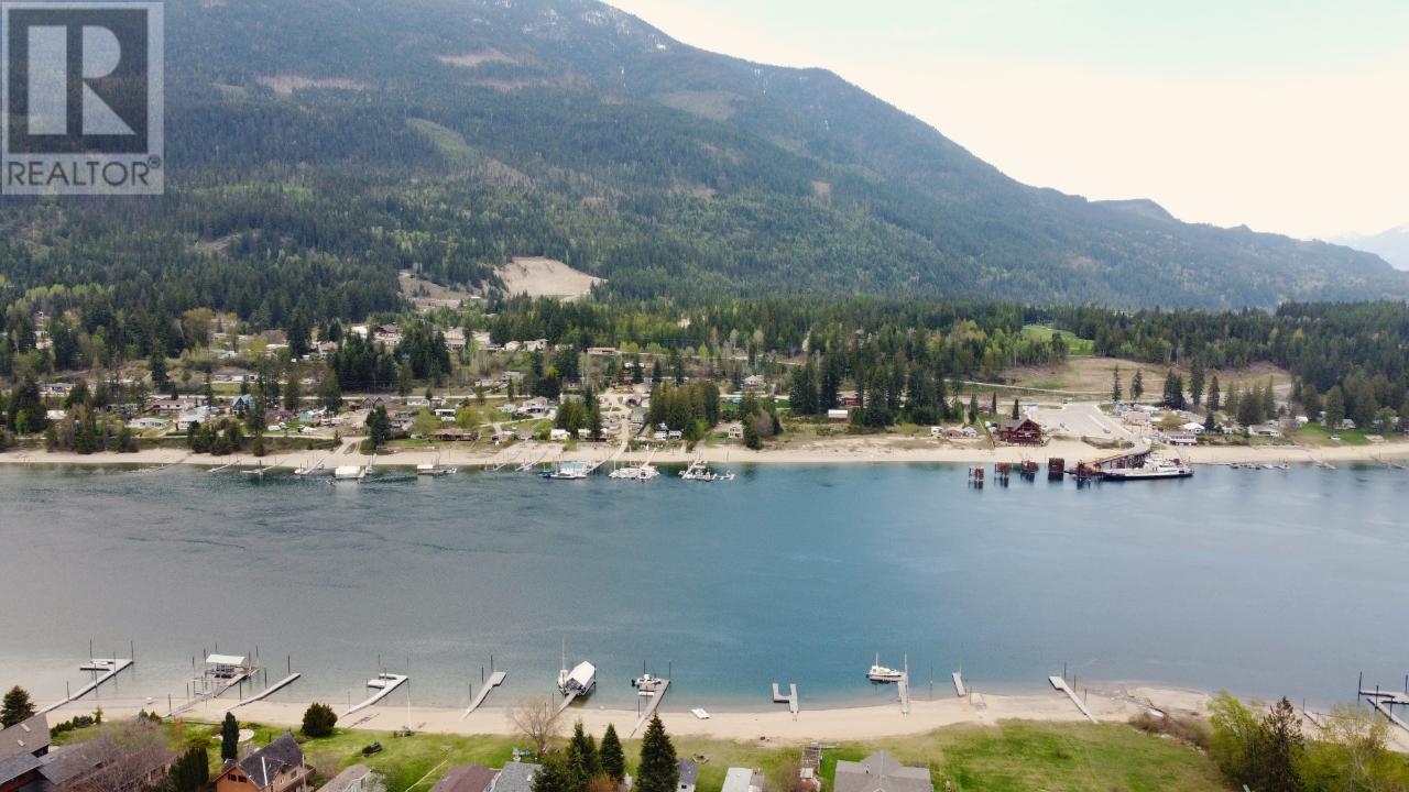 7904 Railway Avenue, Procter, British Columbia  V1L 0B7 - Photo 11 - 10330136