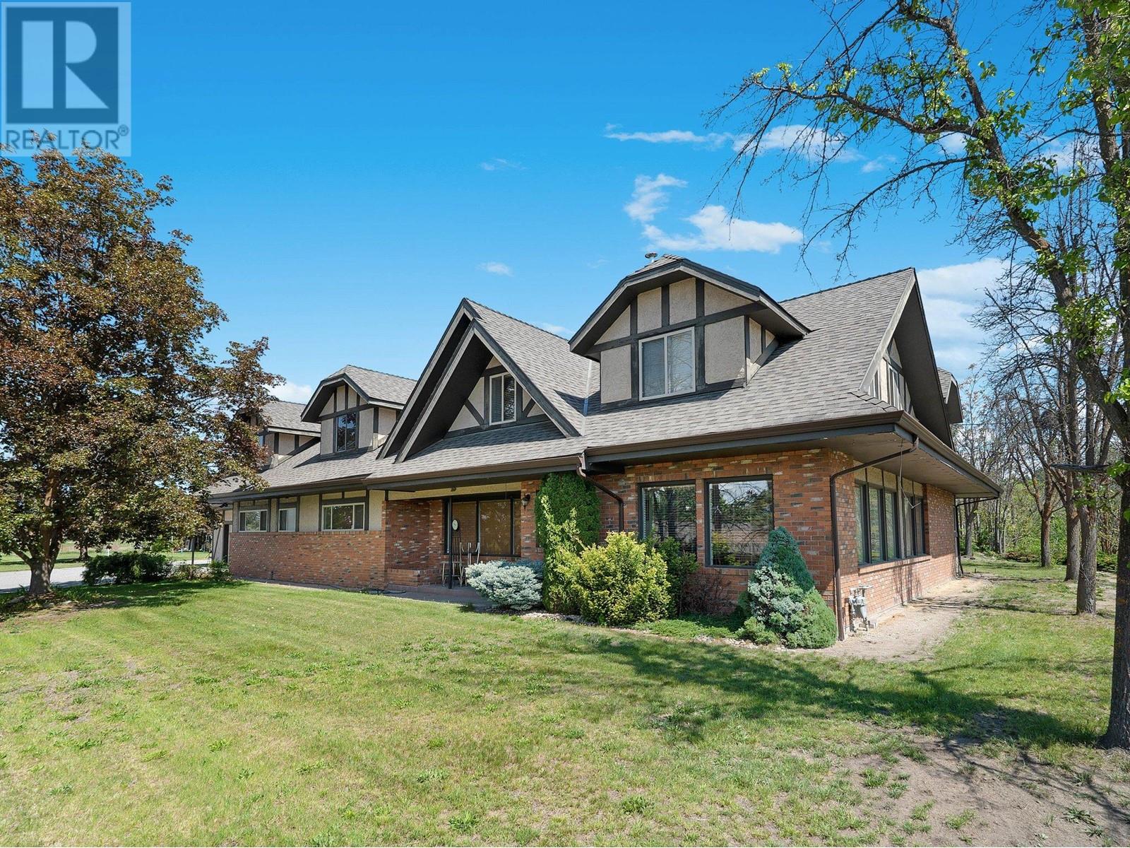 3310 Mathews Road, Kelowna, BC V1W4C4