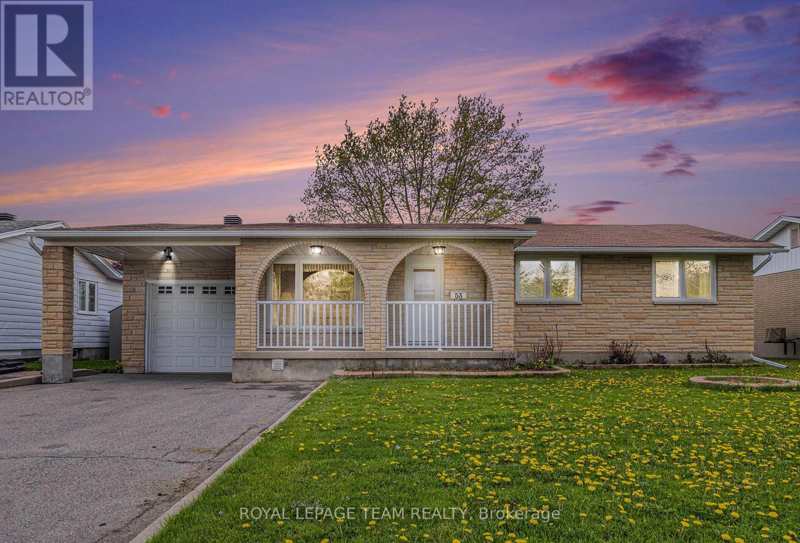 53 Viewmount Drive, Ottawa, Ontario  K2G 3C4 - Photo 1 - X12146776
