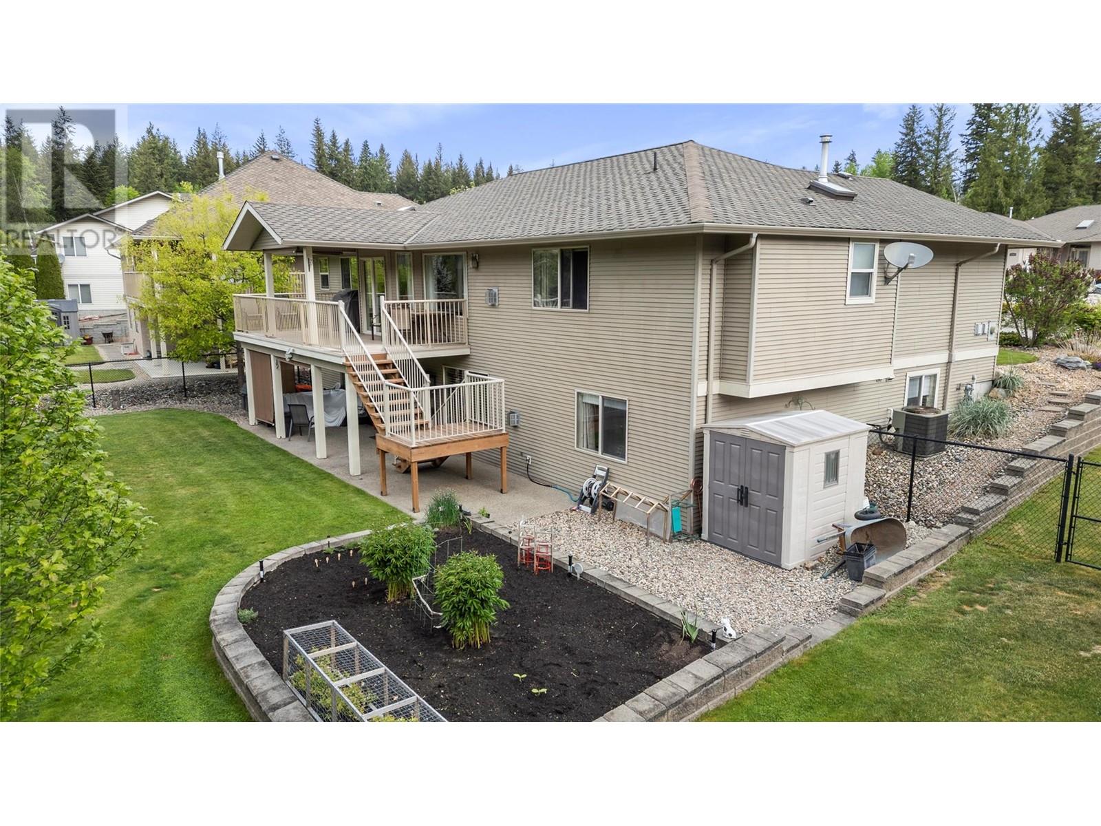 Property at 2796 Golf Course Drive image 3