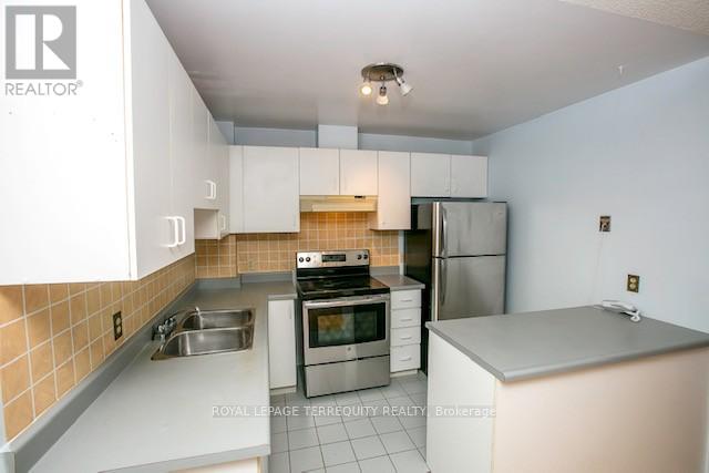 208 - 1275 Cornerbrook Place, Mississauga, Ontario  L5C 3J3 - Photo 5 - W12154131