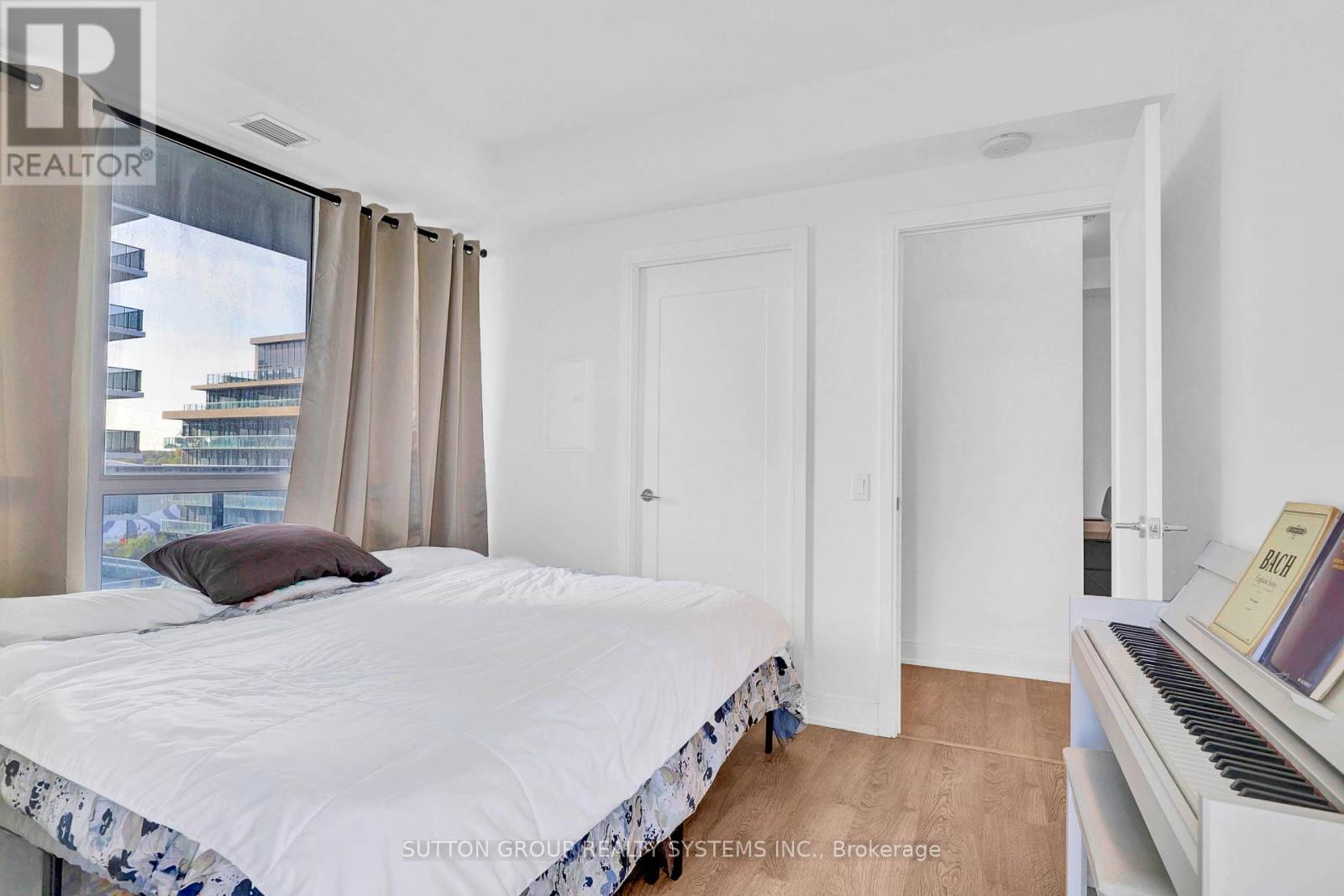703 - 65 Annie Craig Drive, Toronto, Ontario  M8V 0A8 - Photo 10 - W12154251