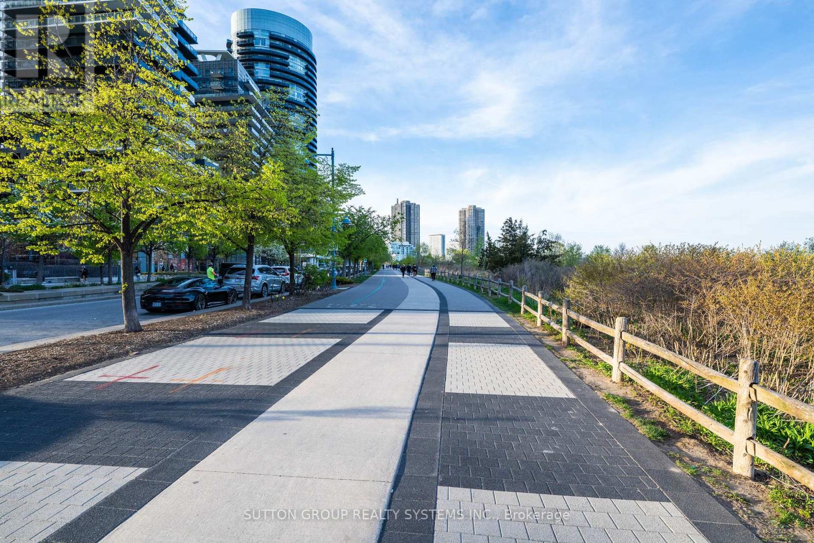 703 - 65 Annie Craig Drive, Toronto, Ontario  M8V 0A8 - Photo 28 - W12154251