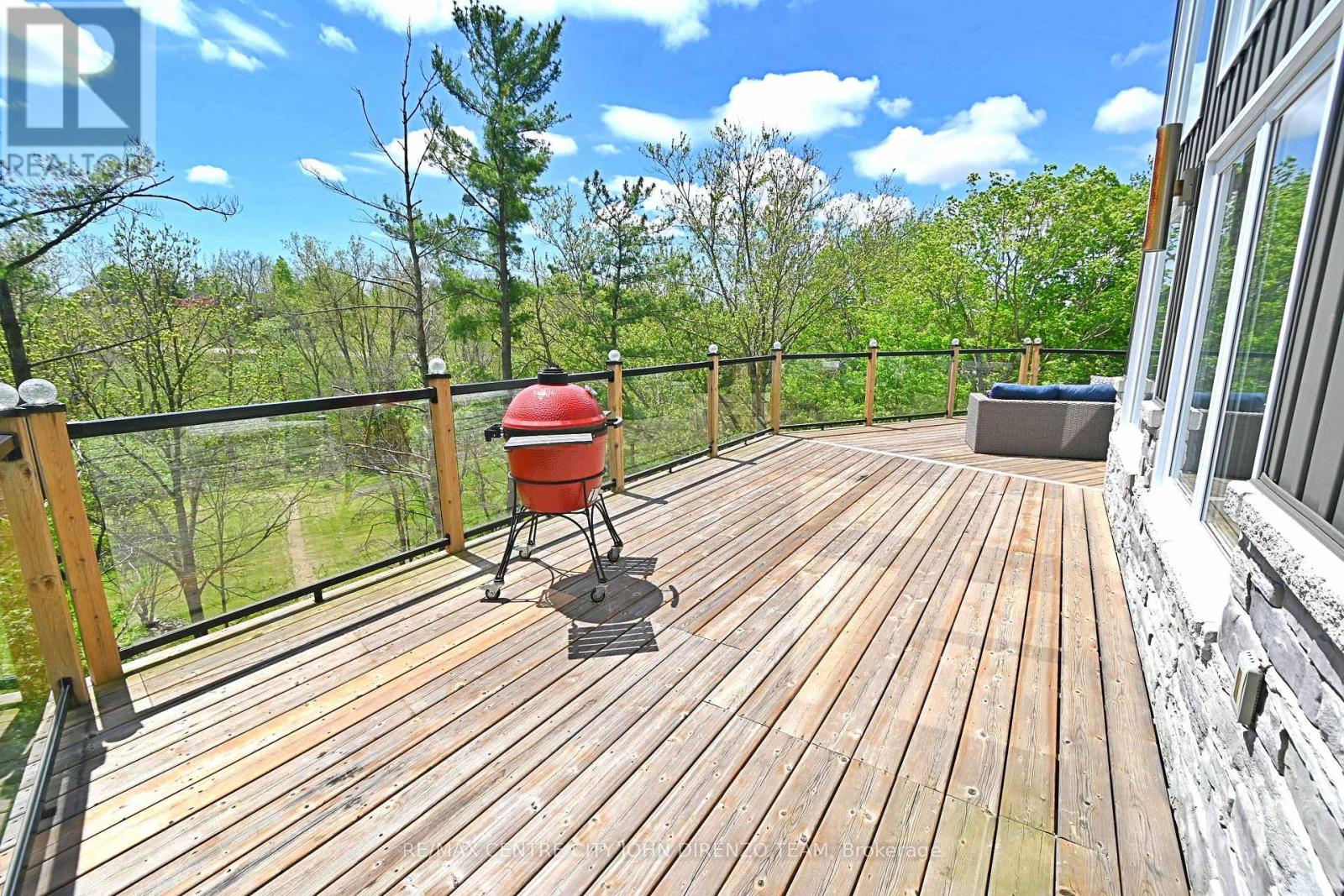6 Woodland Road, Central Elgin, Ontario  N5P 1P2 - Photo 38 - X12154447