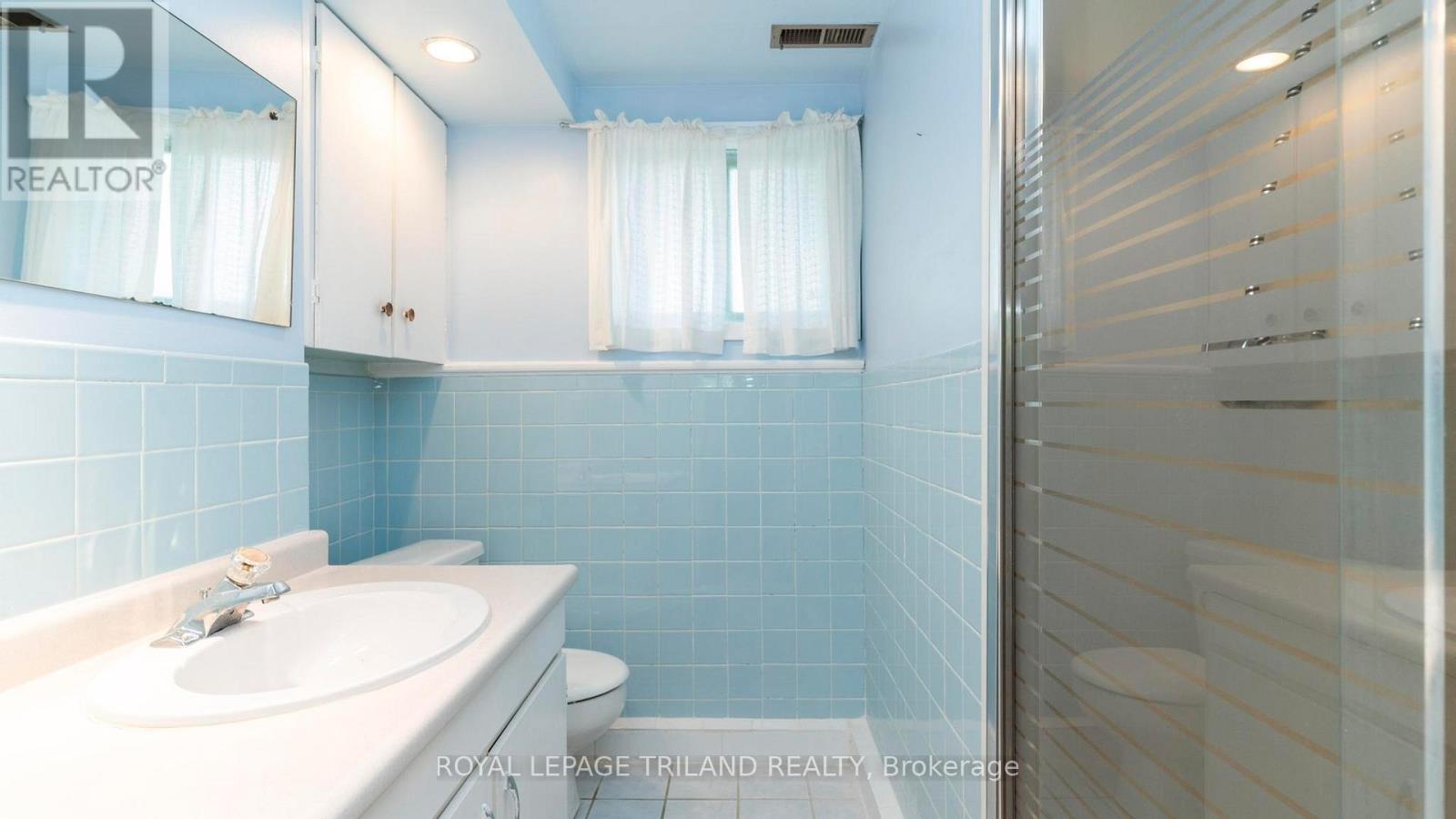125 Delmont Place, London North (North H), Ontario  N5X 1M2 - Photo 19 - X12154453