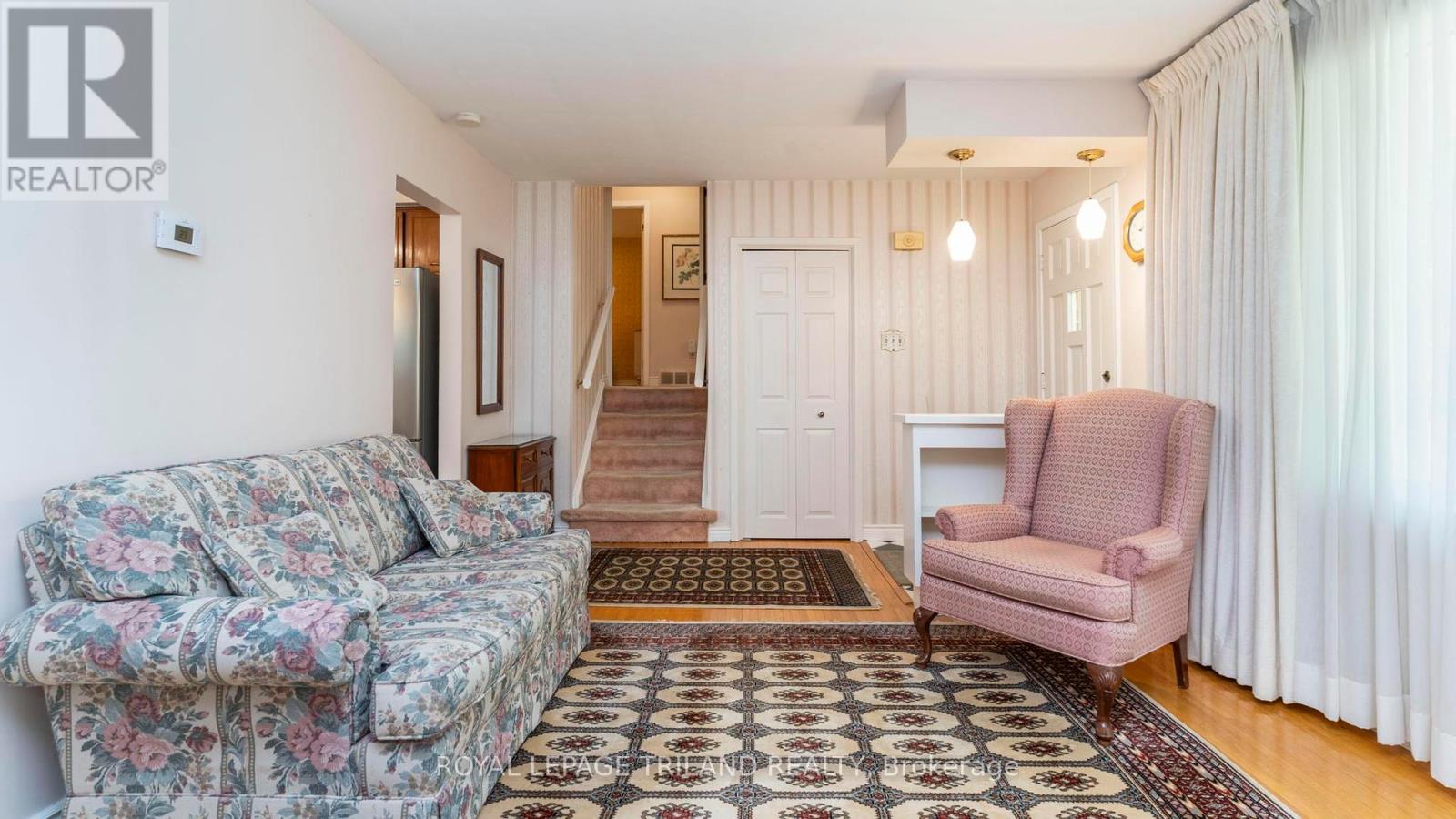 125 Delmont Place, London North (North H), Ontario  N5X 1M2 - Photo 6 - X12154453