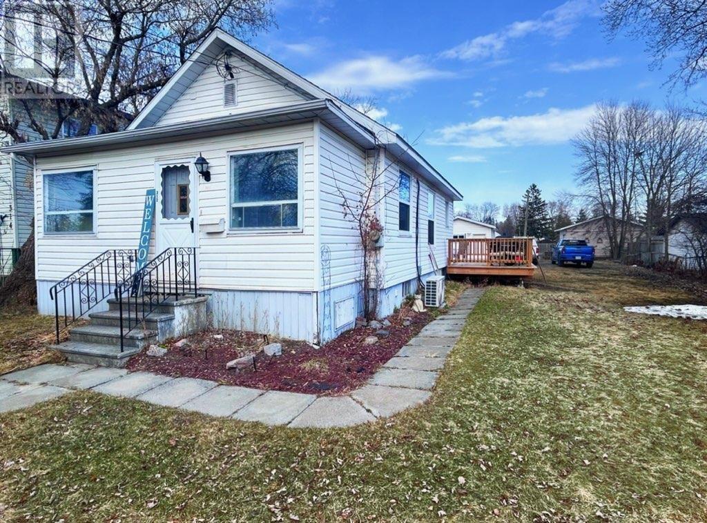 312 Armit Avenue, Fort Frances, Ontario  P9A 2H3 - Photo 23 - TB250967