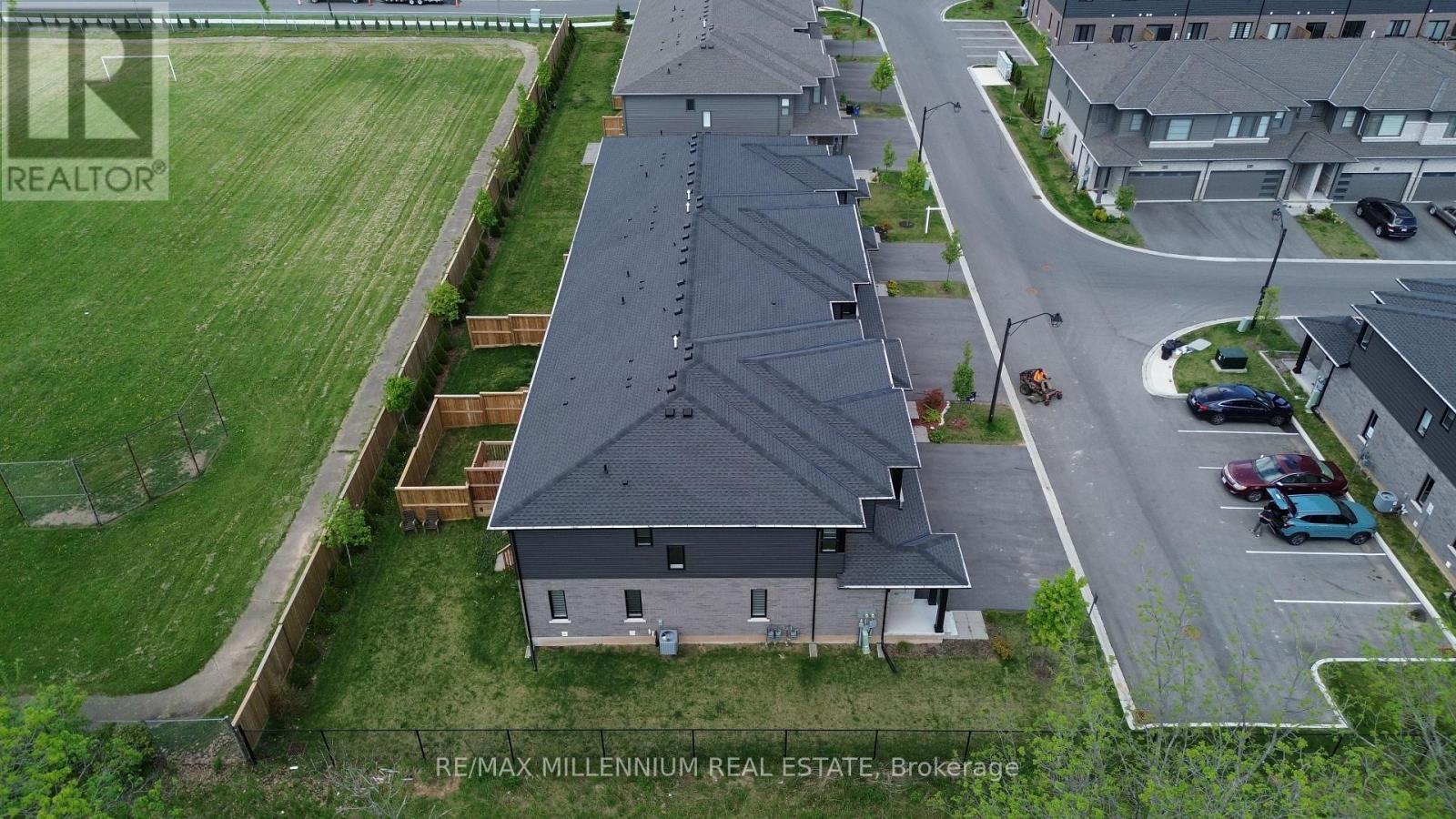 104 - 4552 Portage Road, Niagara Falls, Ontario  L2E 6A8 - Photo 28 - X12154196
