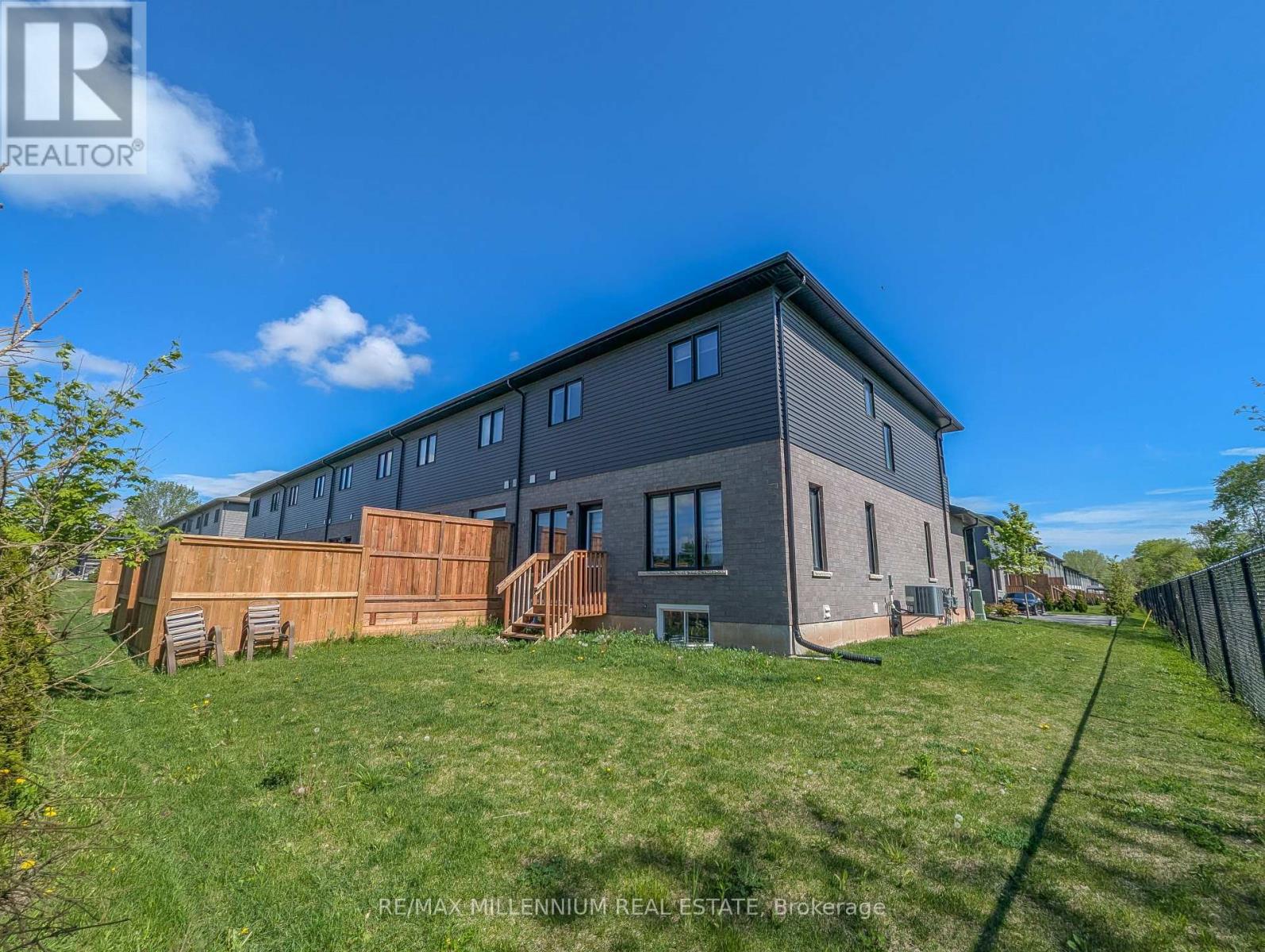 Property at 104 - 4552 PORTAGE ROAD image 4