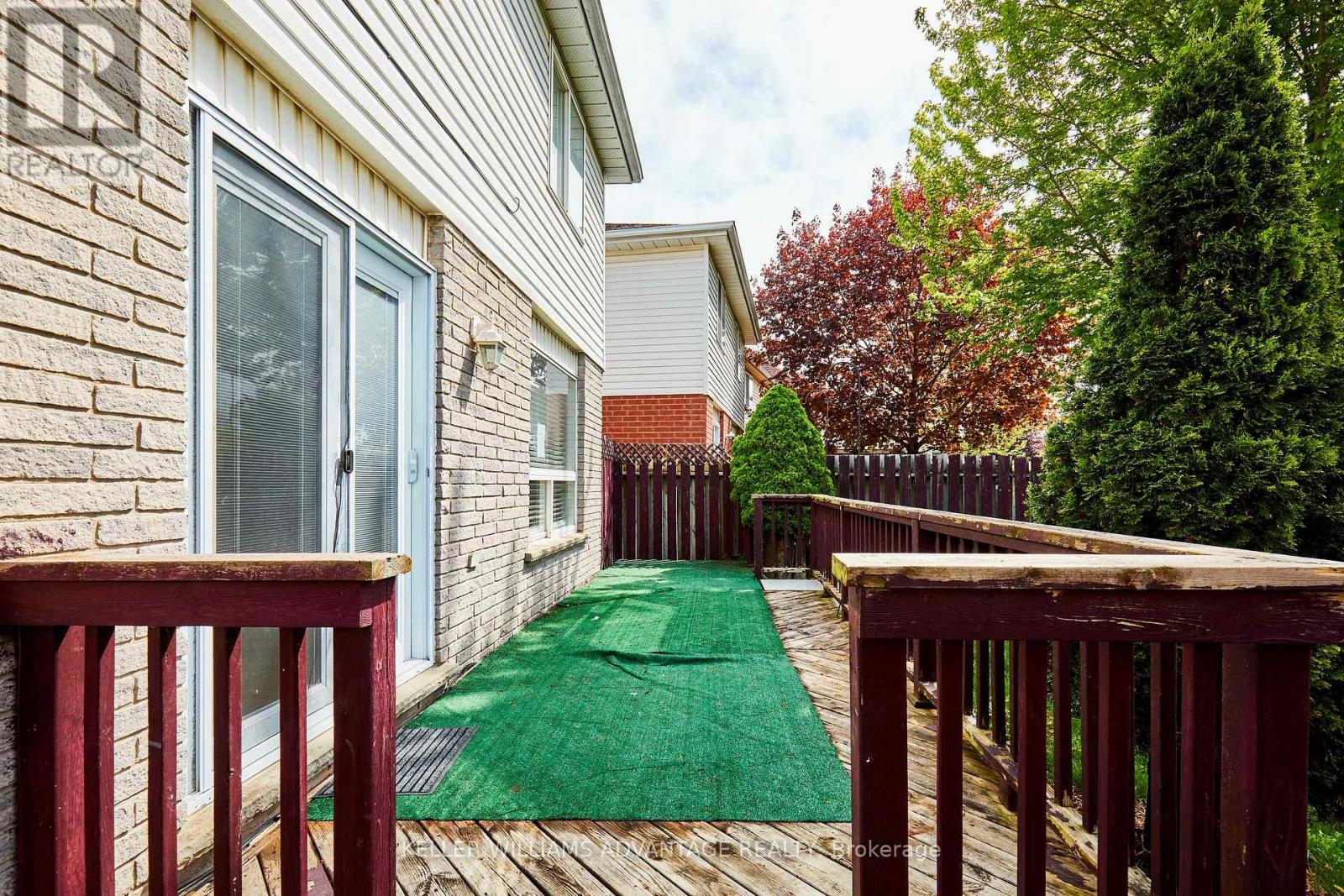 158 Kovac Road, Cambridge, Ontario  N1R 7V8 - Photo 10 - X12154291