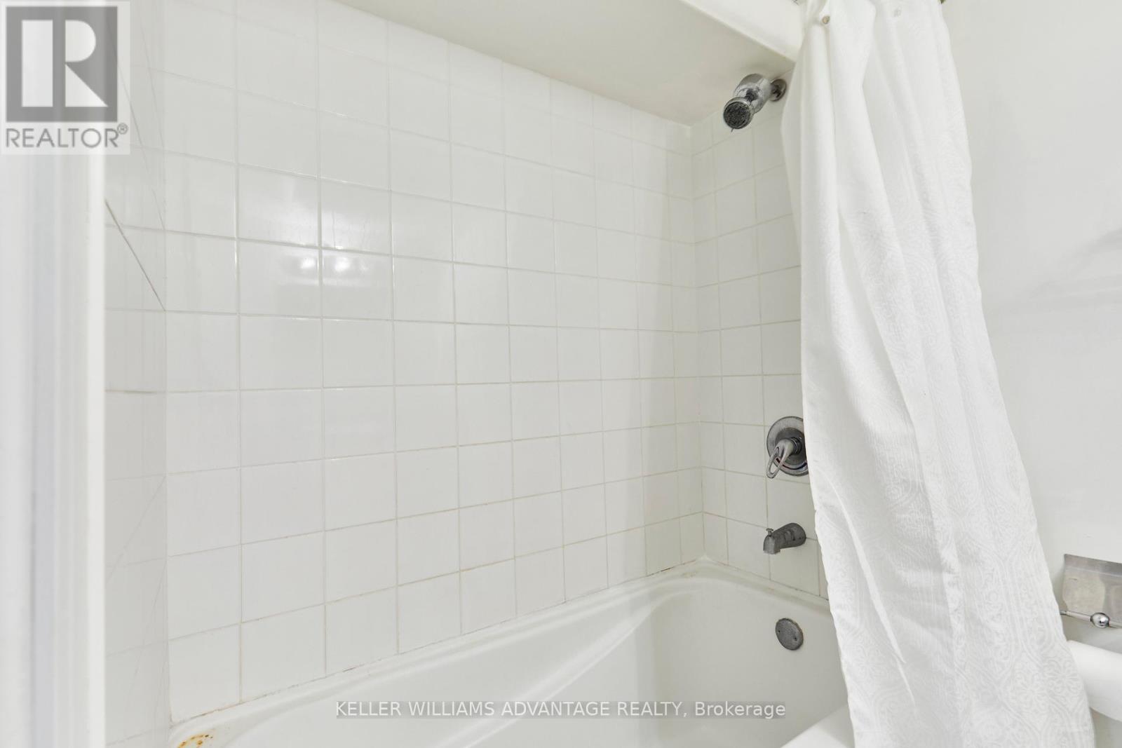 158 Kovac Road, Cambridge, Ontario  N1R 7V8 - Photo 34 - X12154291