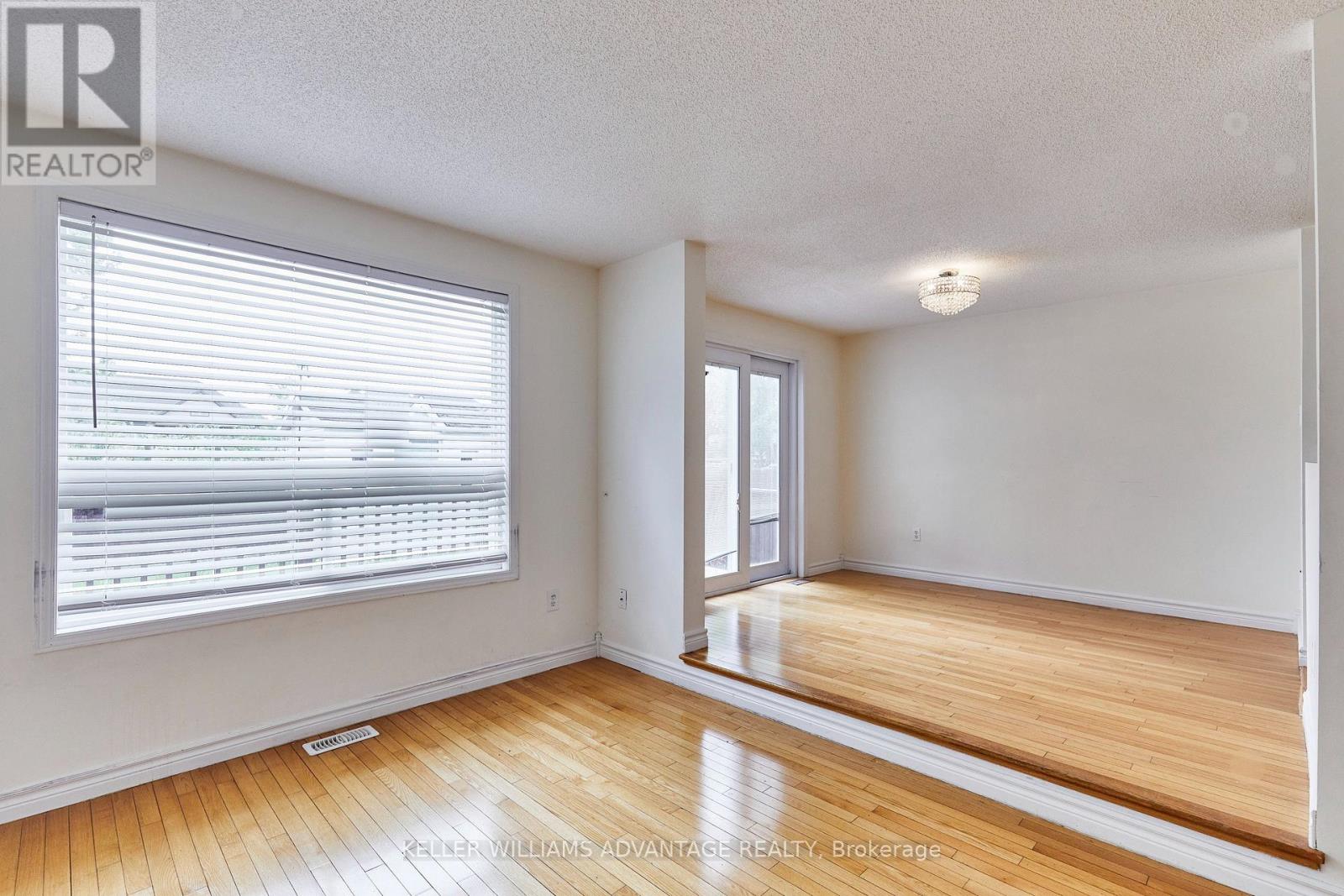 158 Kovac Road, Cambridge, Ontario  N1R 7V8 - Photo 5 - X12154291