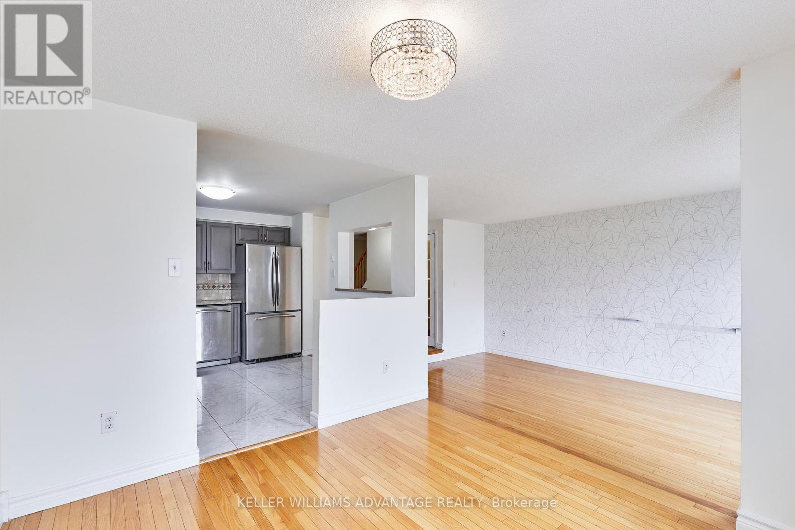 158 Kovac Road, Cambridge, Ontario  N1R 7V8 - Photo 8 - X12154291