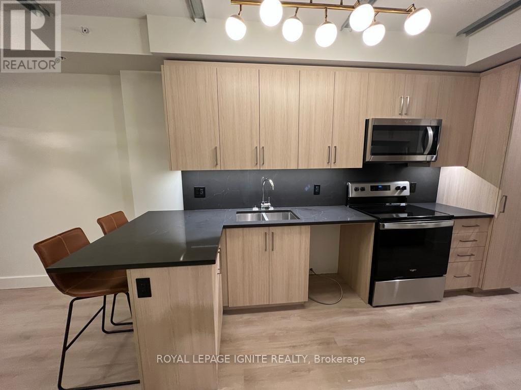 1830 - 145 Columbia Street W, Waterloo, Ontario  N2L 0K7 - Photo 5 - X12154350