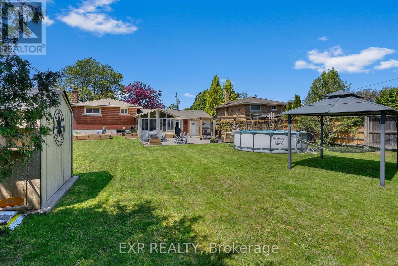 4480 Queensway Gardens, Niagara Falls, Ontario  L2E 6P7 - Photo 39 - X12154393