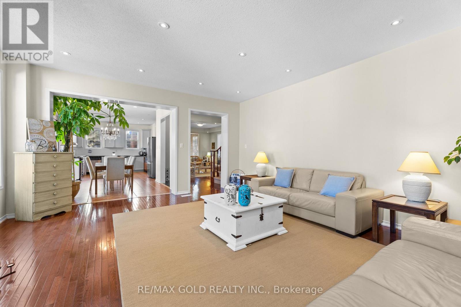 39 O'shea Crescent, Ajax, Ontario  L1T 4W7 - Photo 24 - E12150177