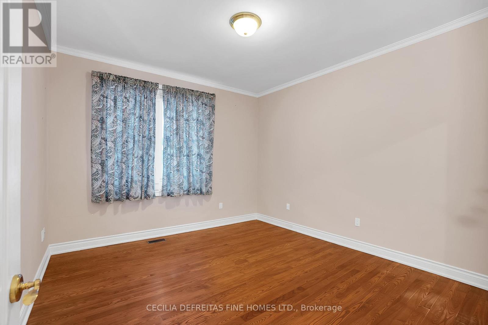 38 Orico Court, Vaughan, Ontario  L4H 3N5 - Photo 32 - N12016944