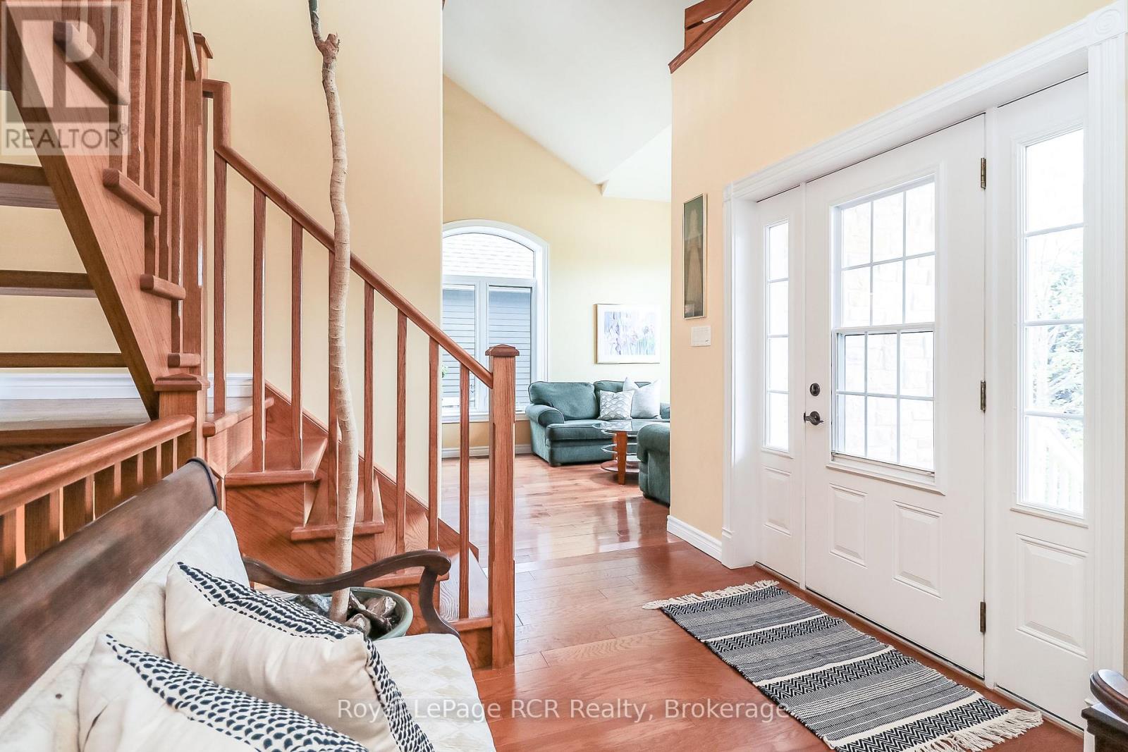 82 Stanley Street, Collingwood, Ontario  L9Y 0G7 - Photo 3 - S12154395