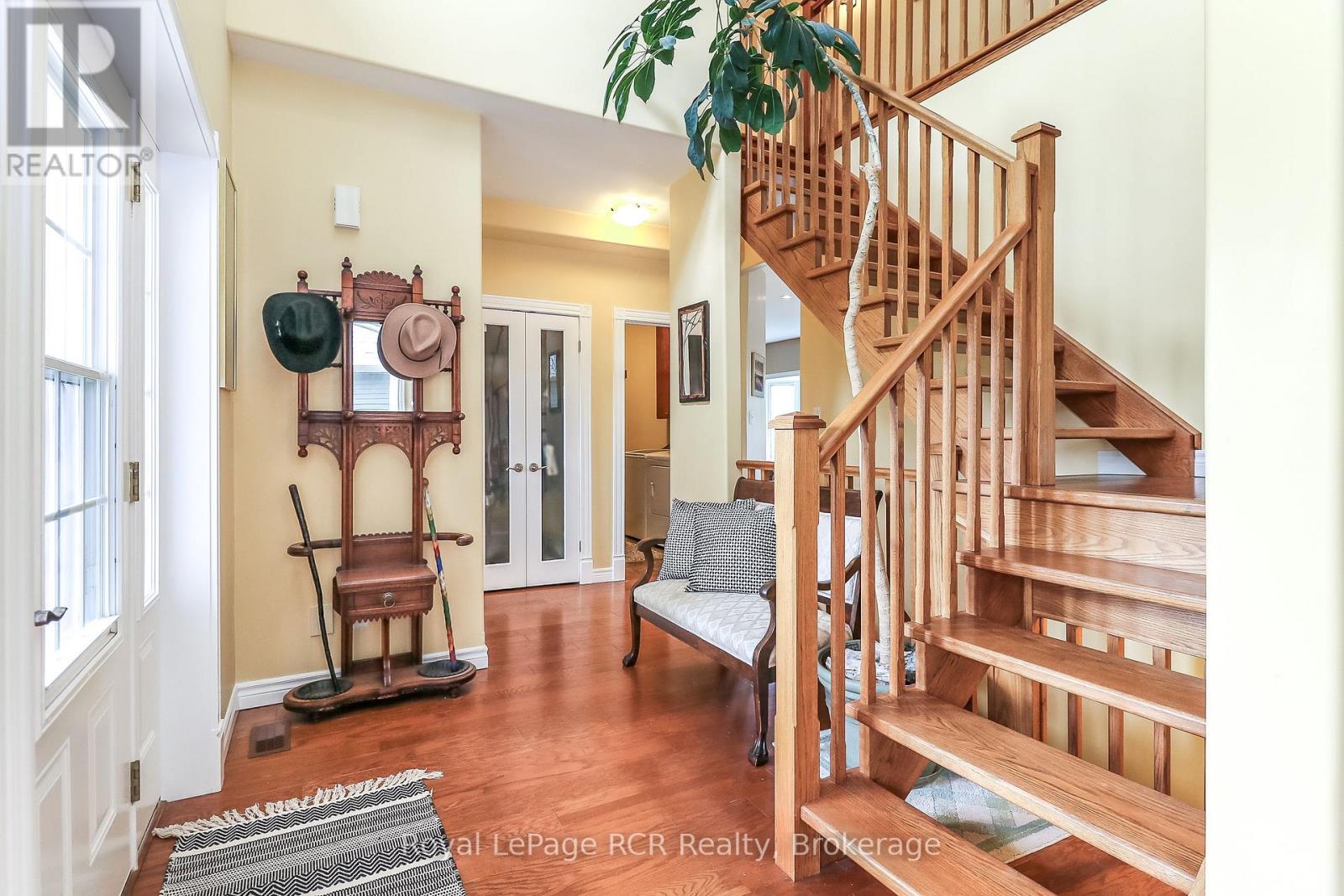 82 Stanley Street, Collingwood, Ontario  L9Y 0G7 - Photo 4 - S12154395