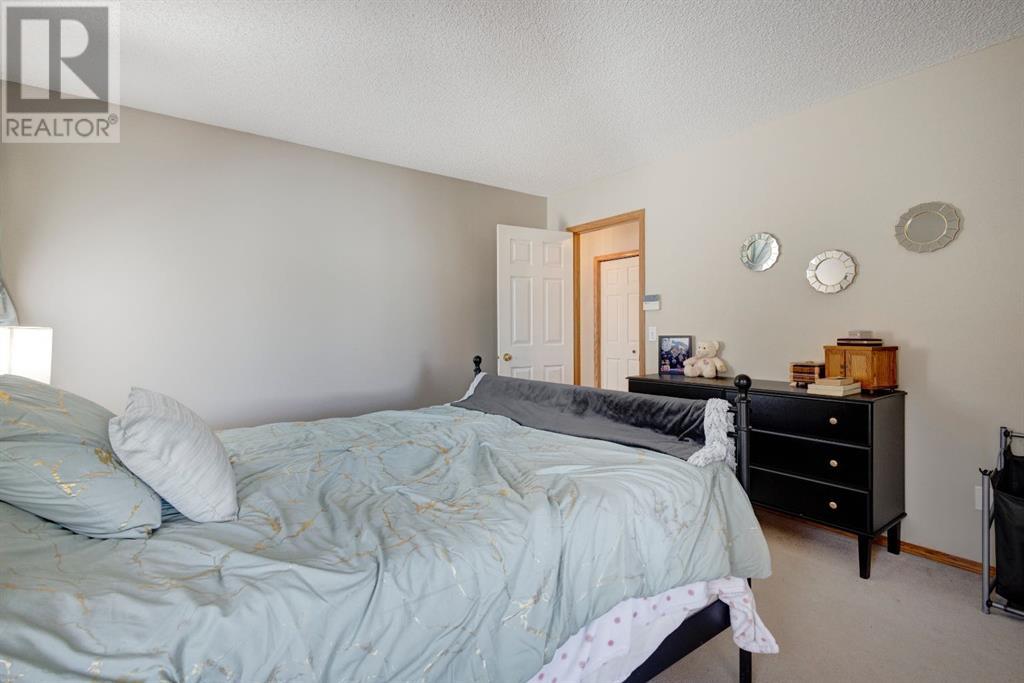 21 Hidden Ranch Circle Nw, Calgary, Alberta  T3A 5N8 - Photo 16 - A2211326