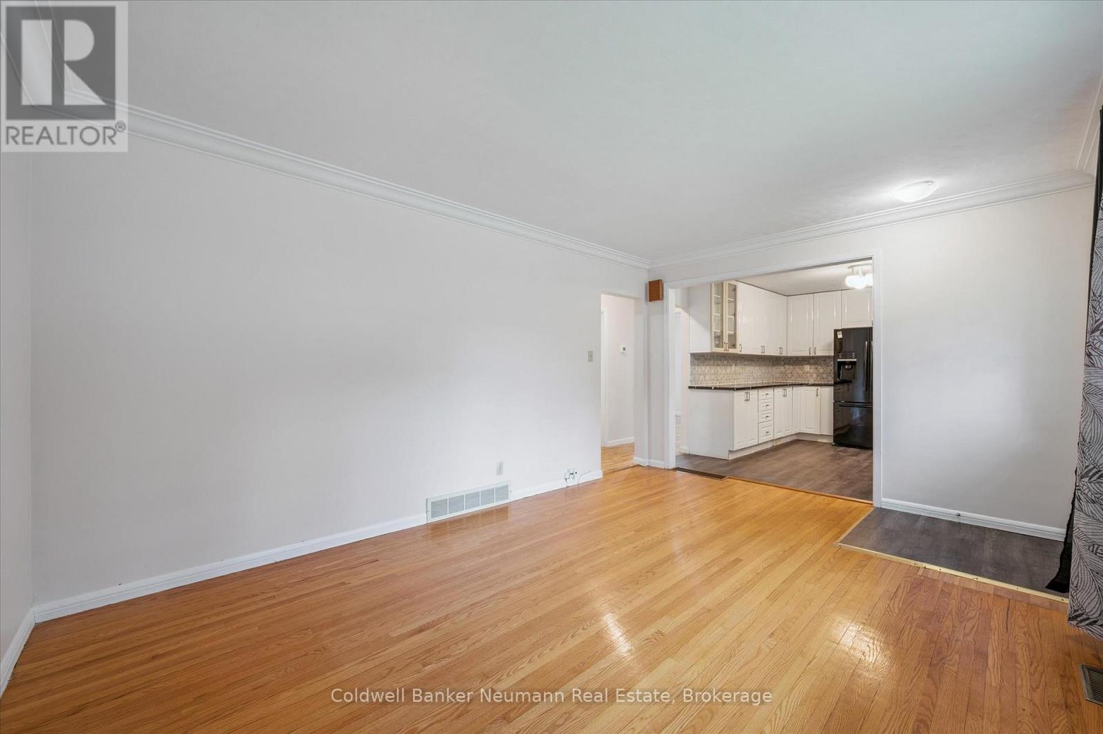 100 Guelph Street, Guelph, Ontario  N1H 5Z1 - Photo 8 - X12154398
