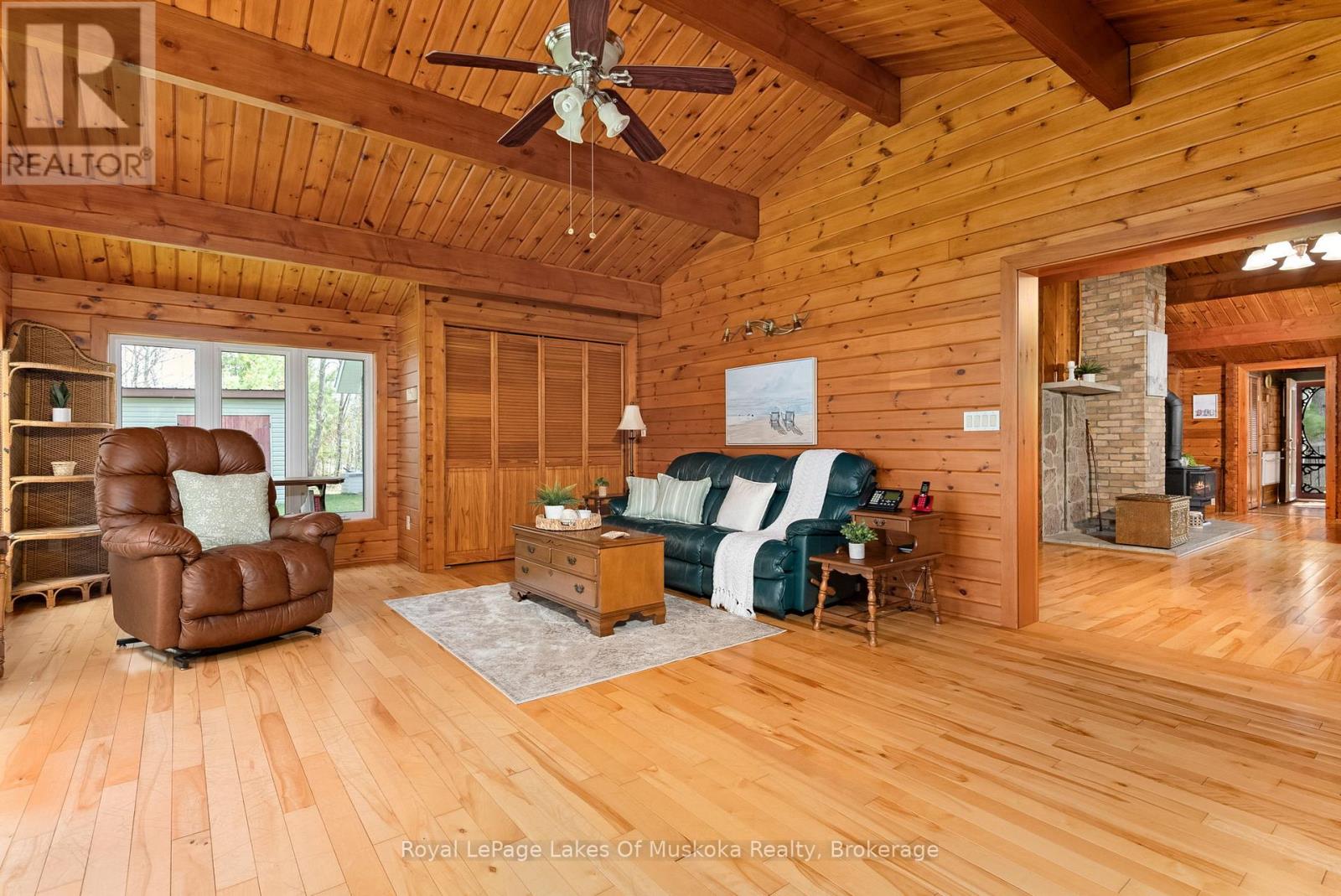 71 Victoria Street, Magnetawan, Ontario  P0A 1P0 - Photo 9 - X12154464
